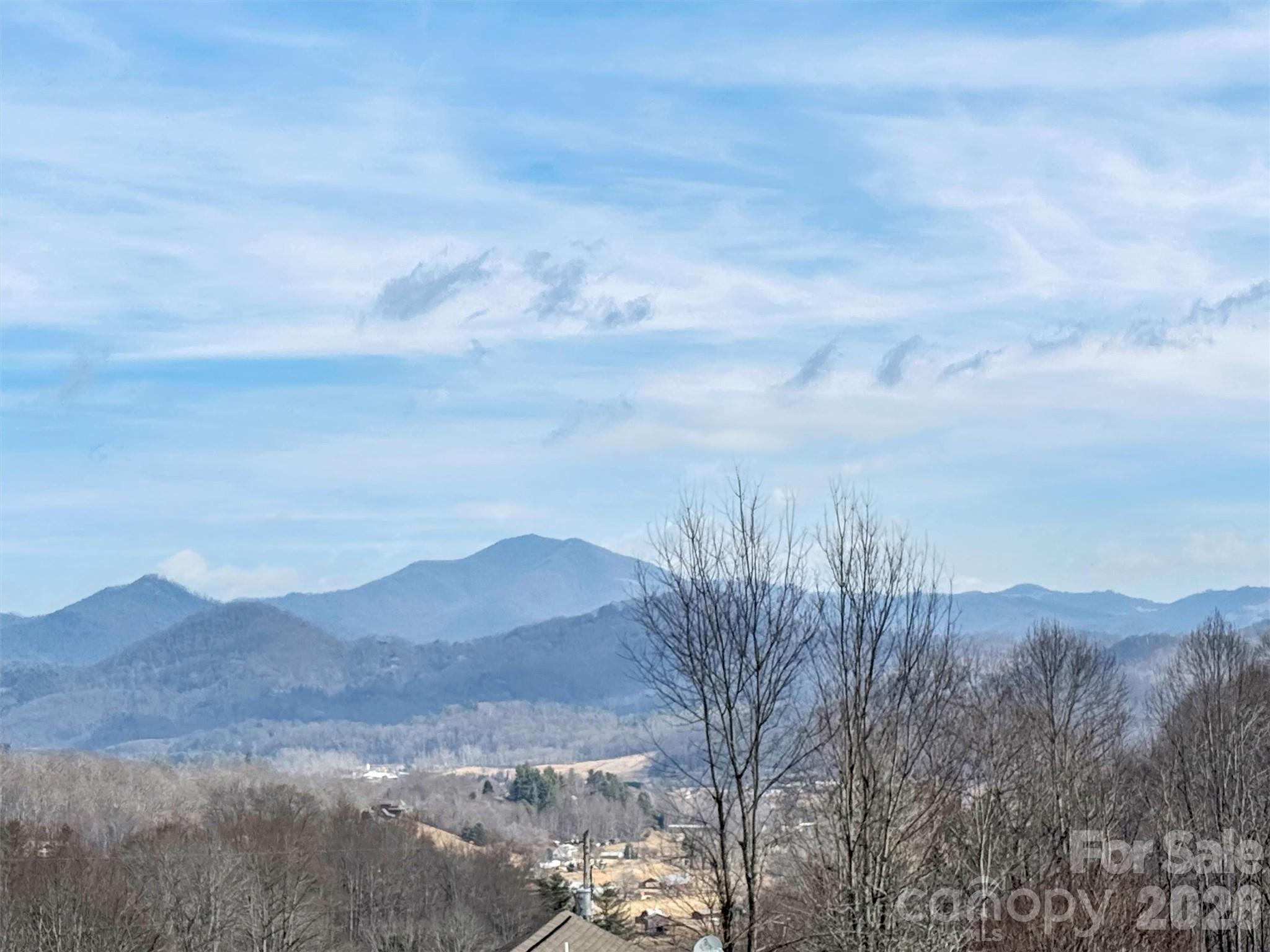 122 Vinewood Drive — Waynesville