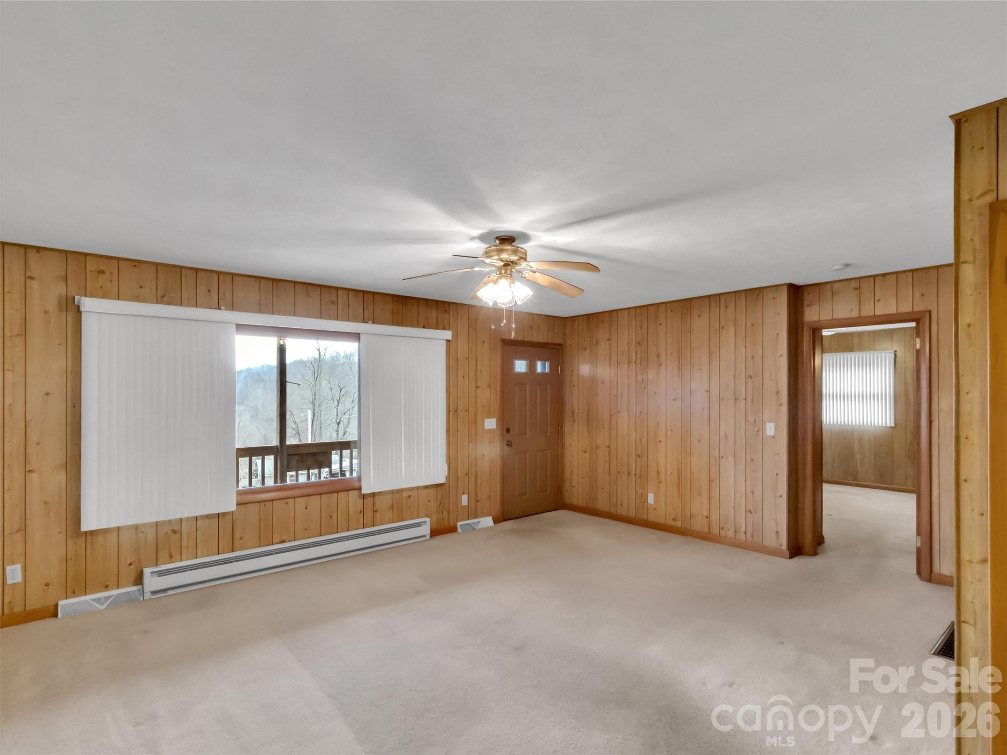 122 Vinewood Drive — Waynesville