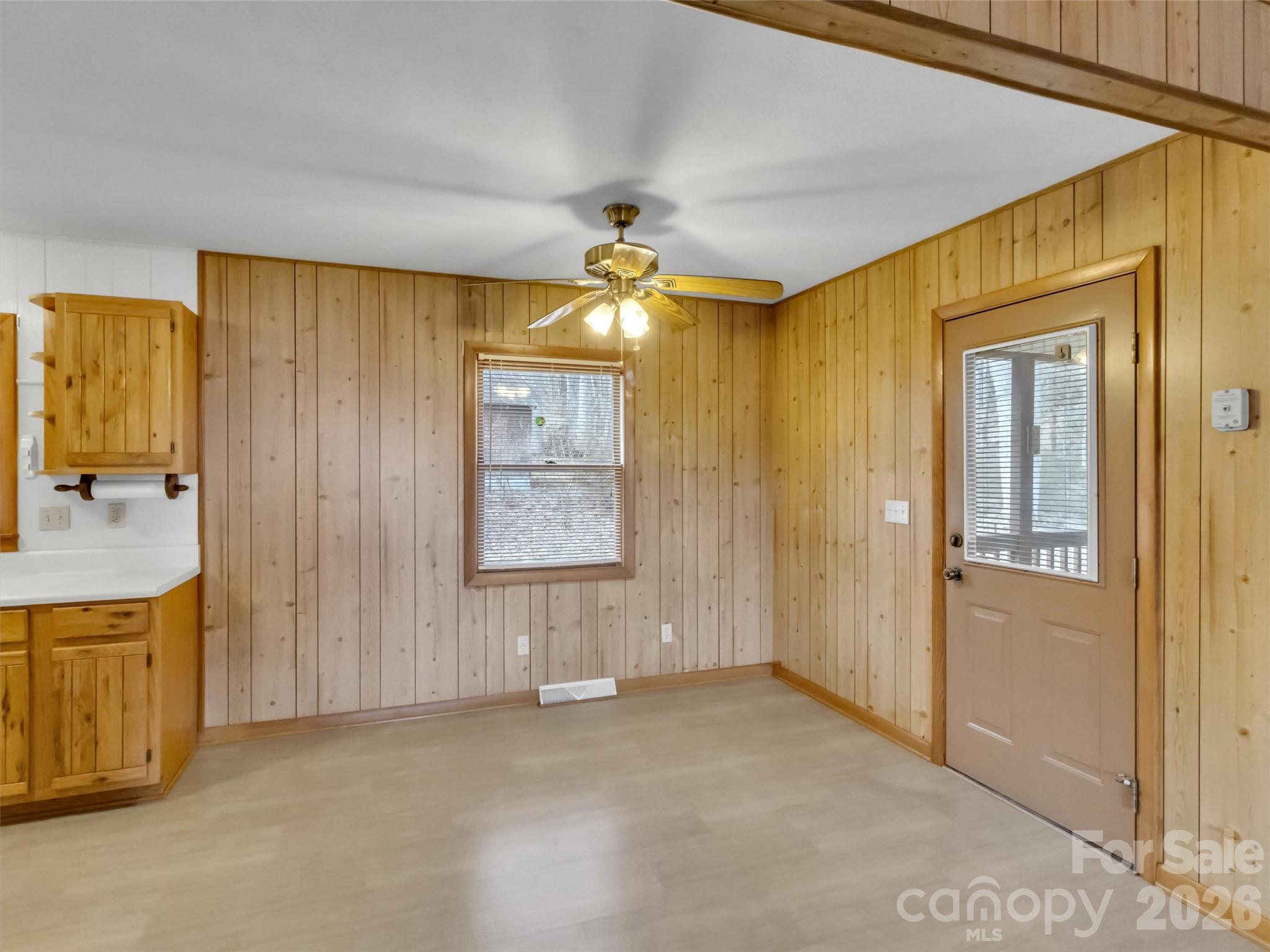 122 Vinewood Drive — Waynesville