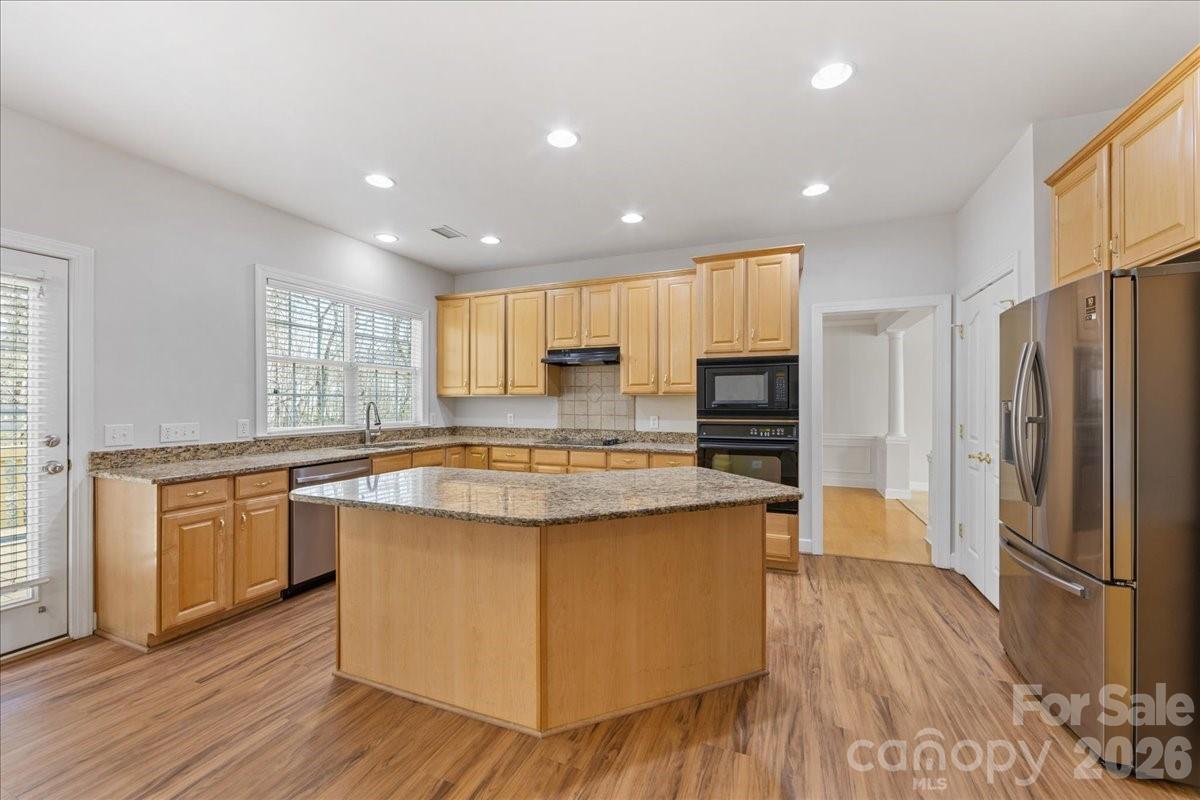 11143 Knight Castle Drive #20 — Charlotte