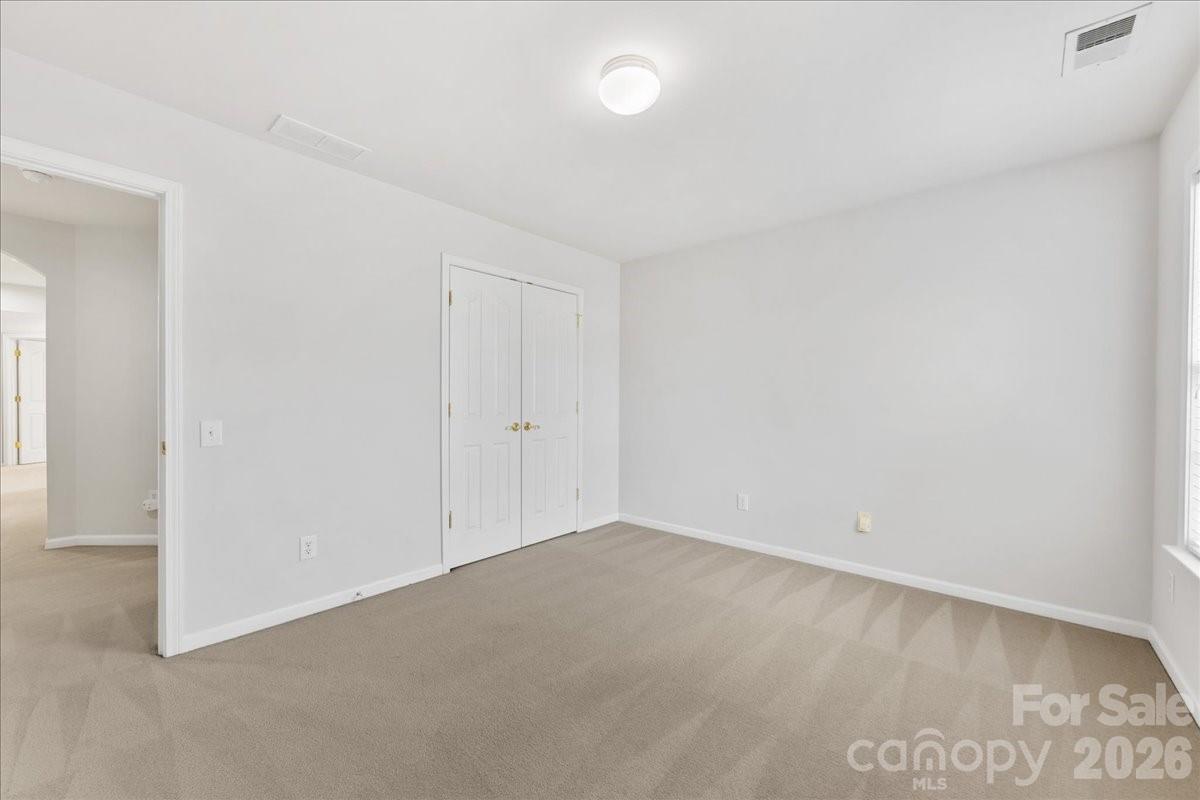 11143 Knight Castle Drive #20 — Charlotte