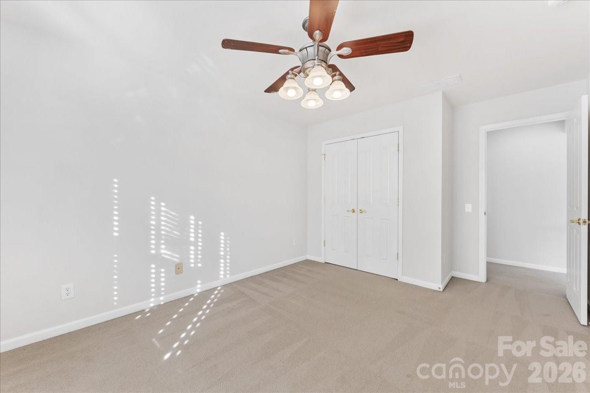 11143 Knight Castle Drive #20 — Charlotte