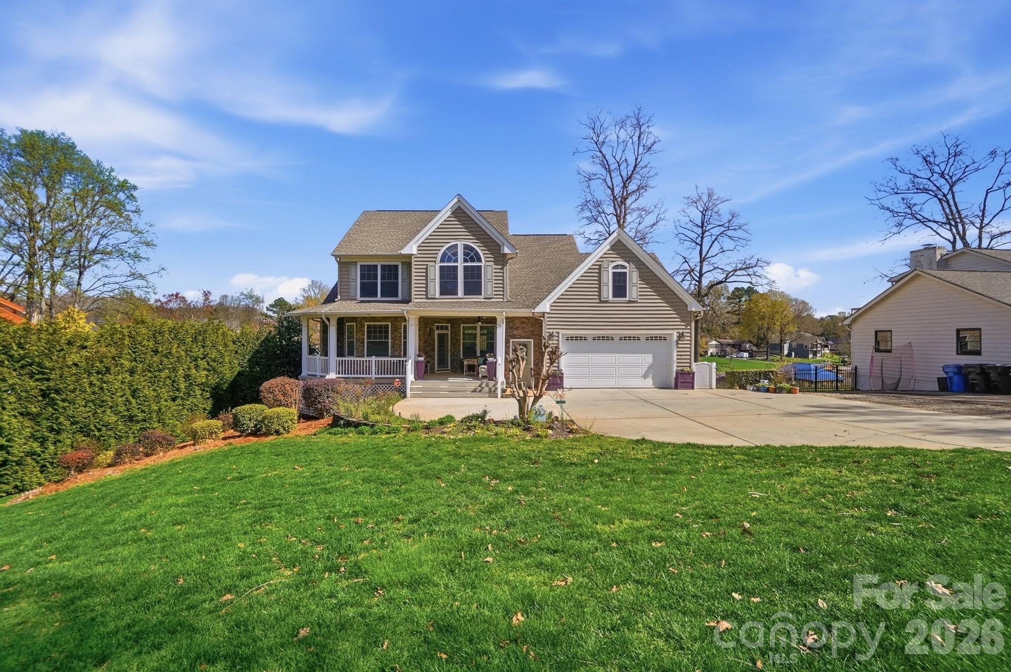 186 Hazelton Loop — Mooresville