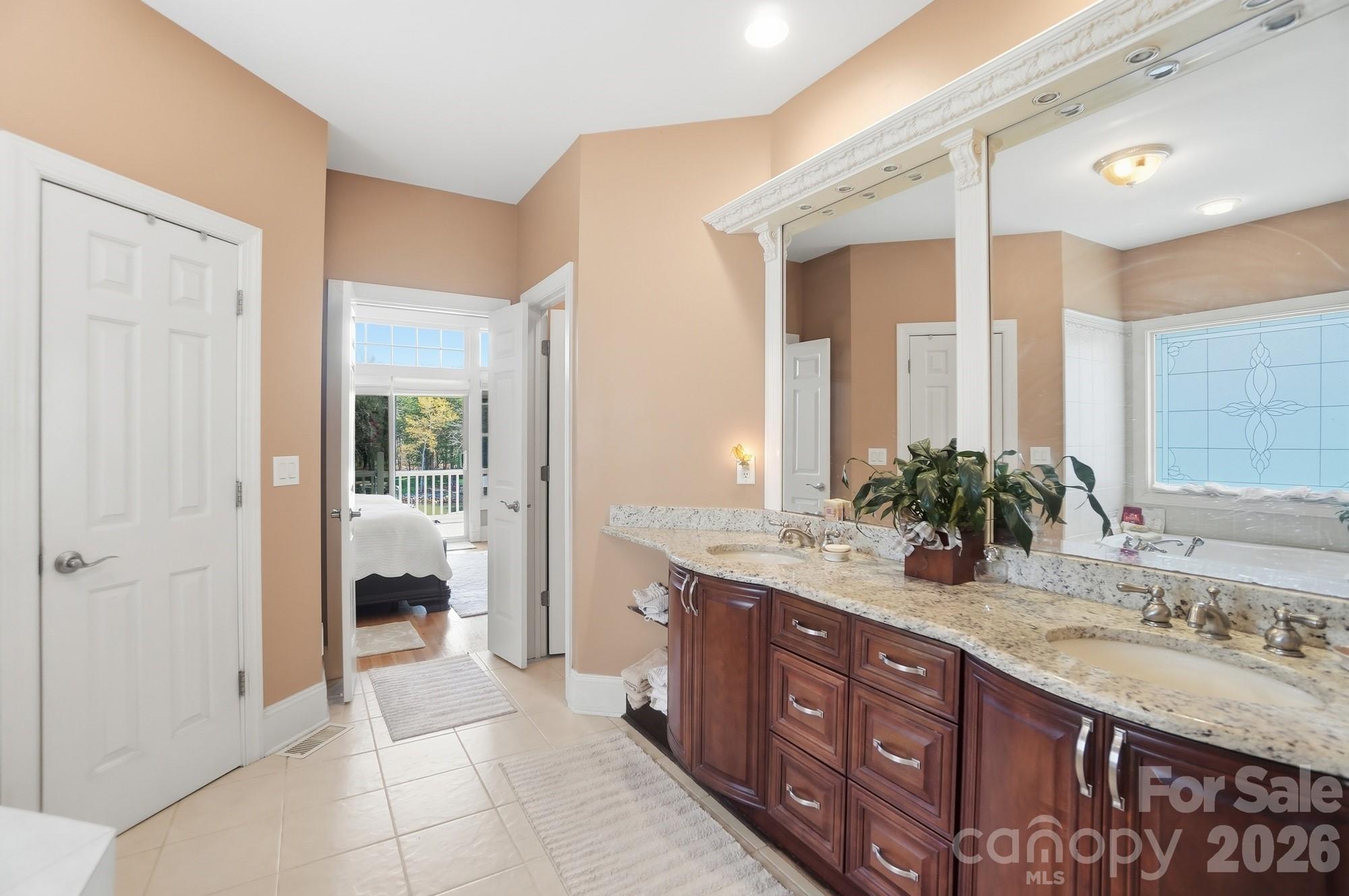 186 Hazelton Loop — Mooresville