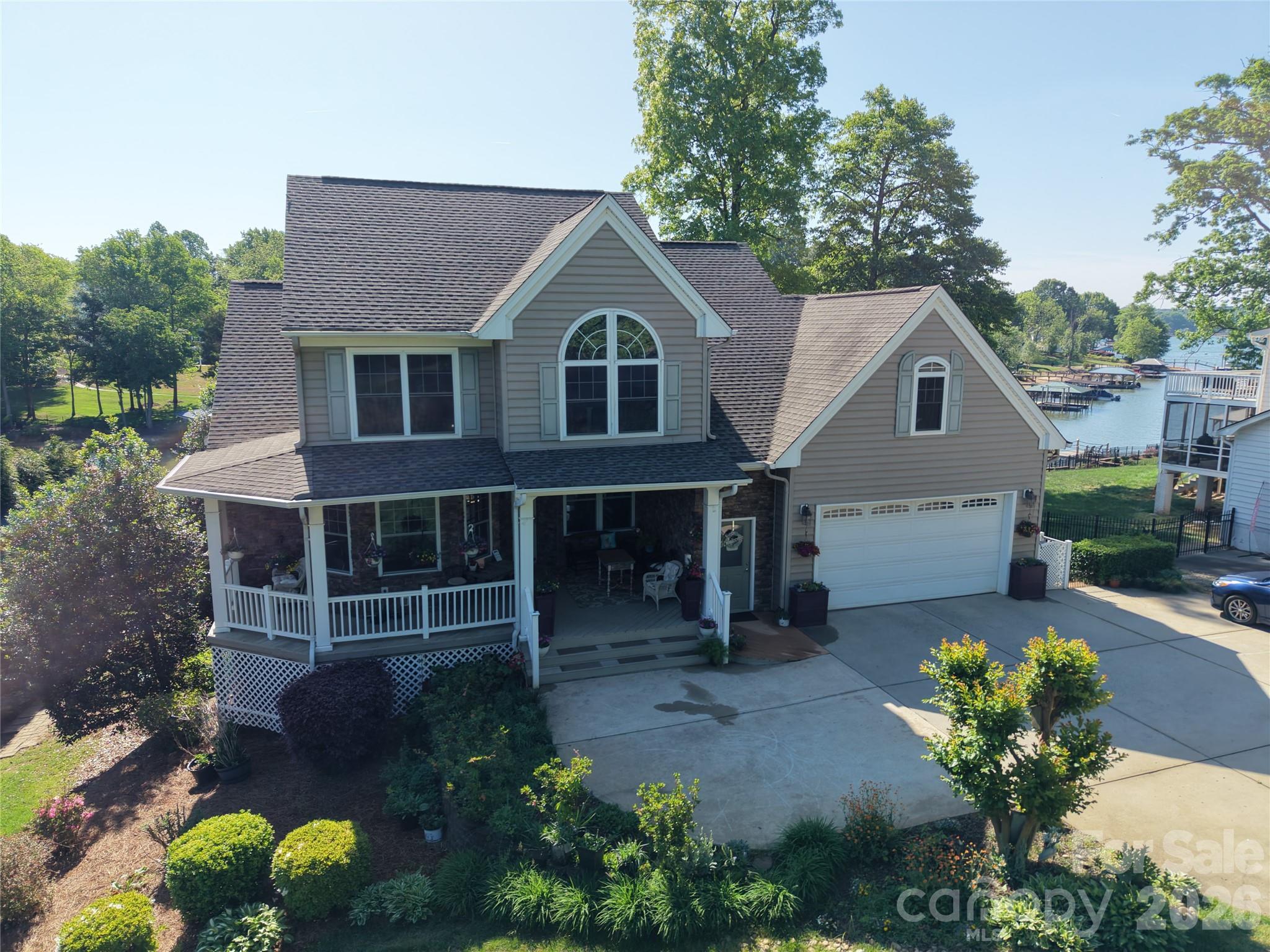 186 Hazelton Loop — Mooresville