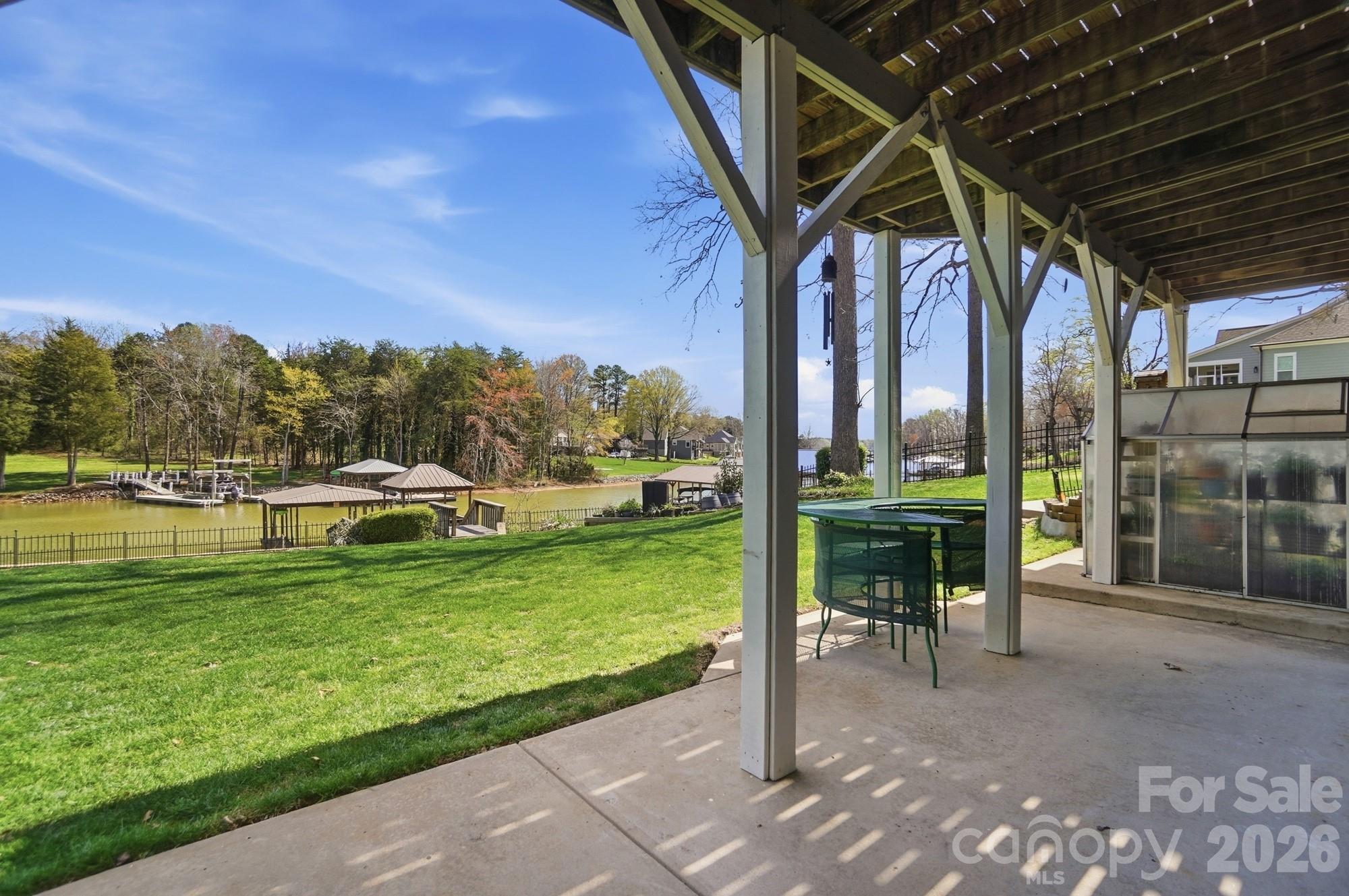 186 Hazelton Loop — Mooresville