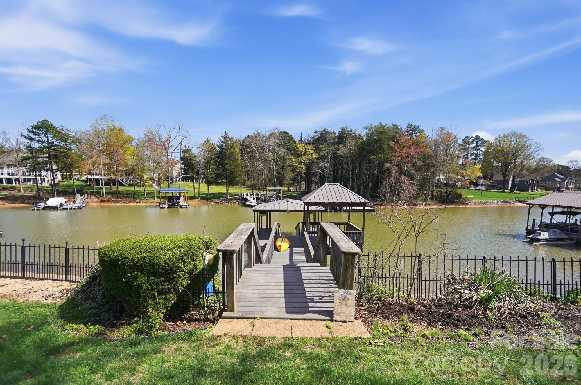 186 Hazelton Loop — Mooresville