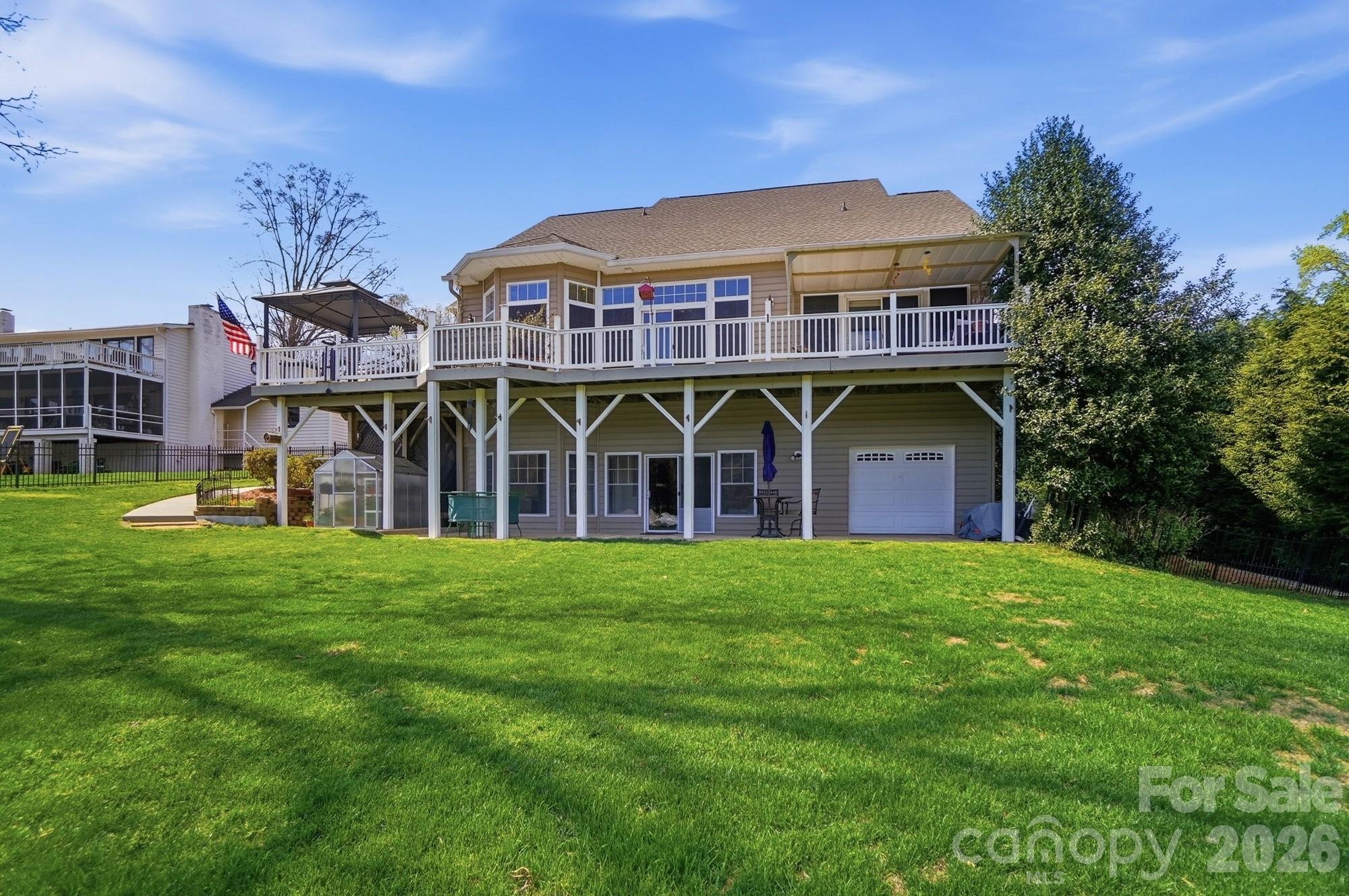 186 Hazelton Loop — Mooresville