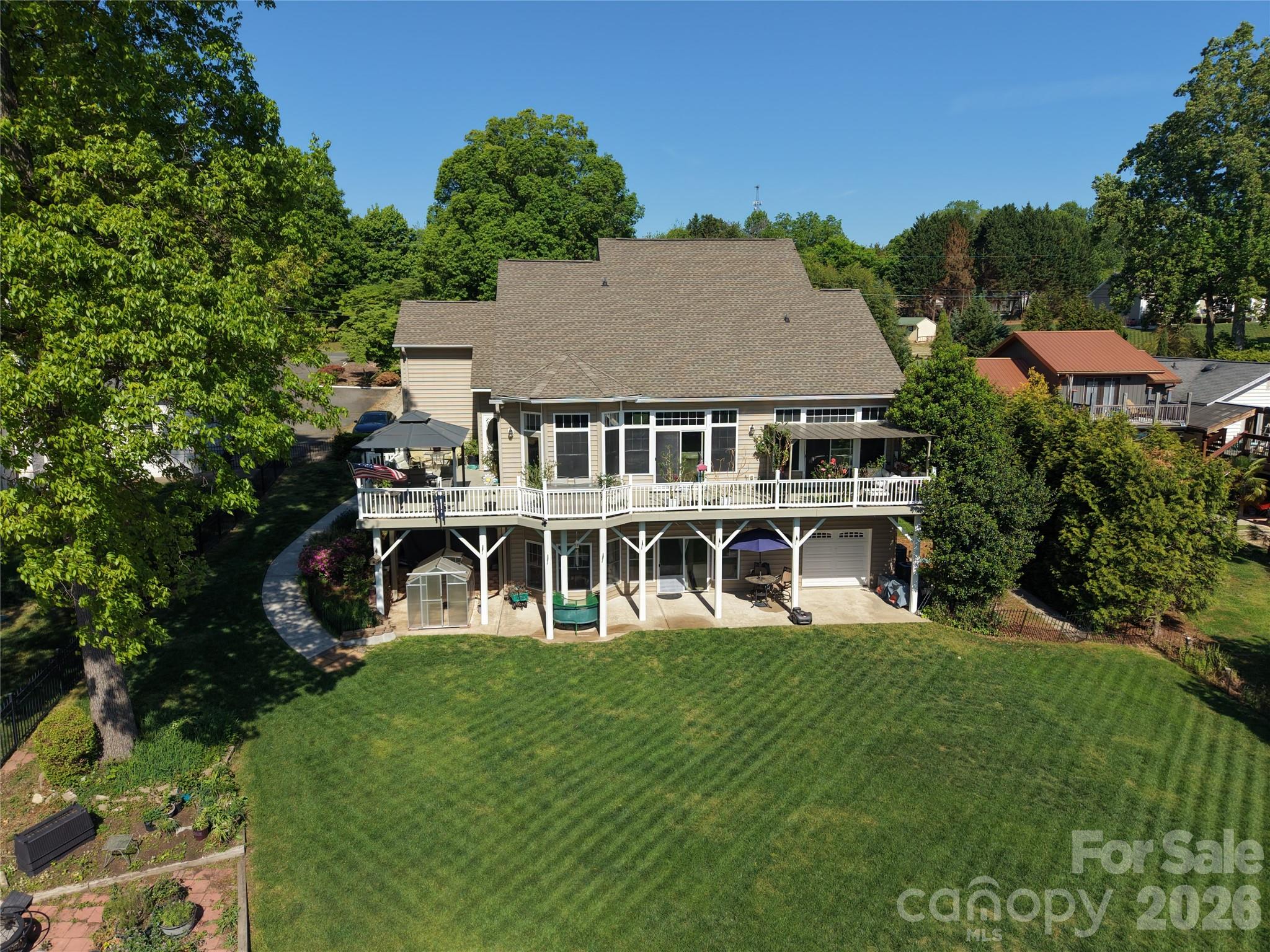 186 Hazelton Loop — Mooresville