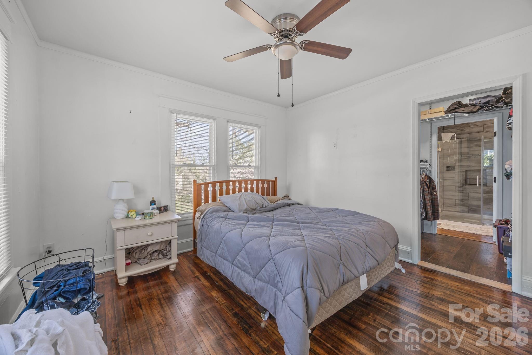 127 S Patterson Street — Statesville