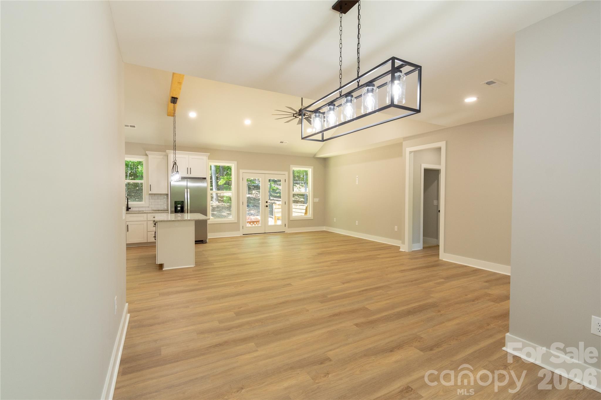 472 Oak Road — Norwood