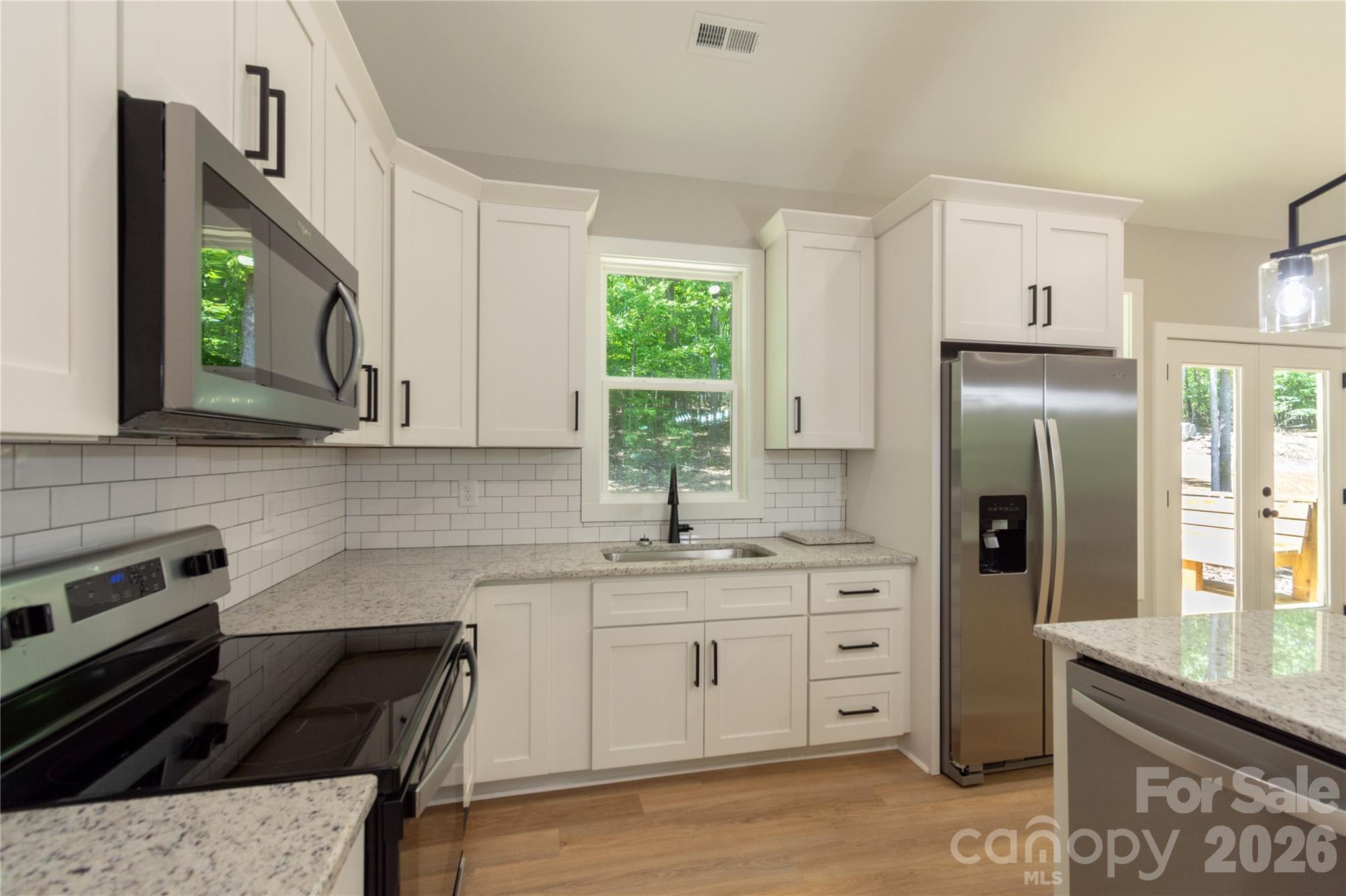 472 Oak Road — Norwood