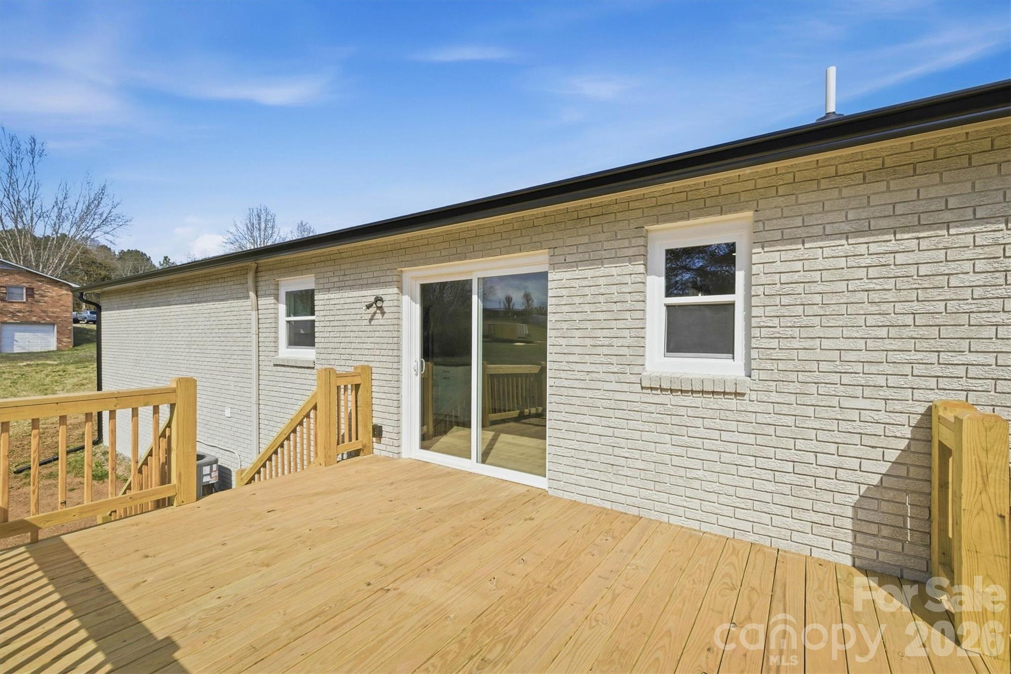 2621 Fairwood Drive SE — Hudson