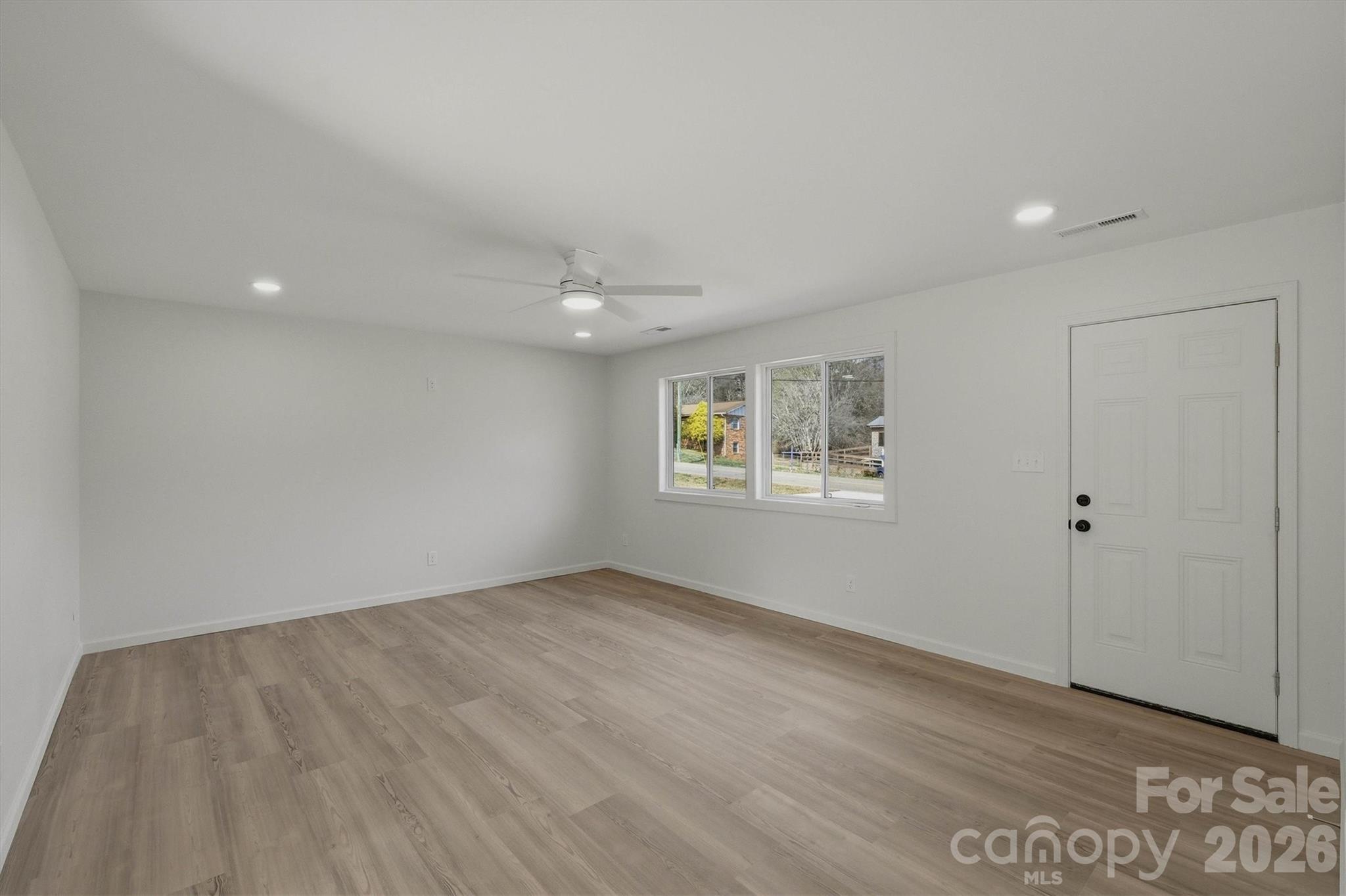 2621 Fairwood Drive SE — Hudson