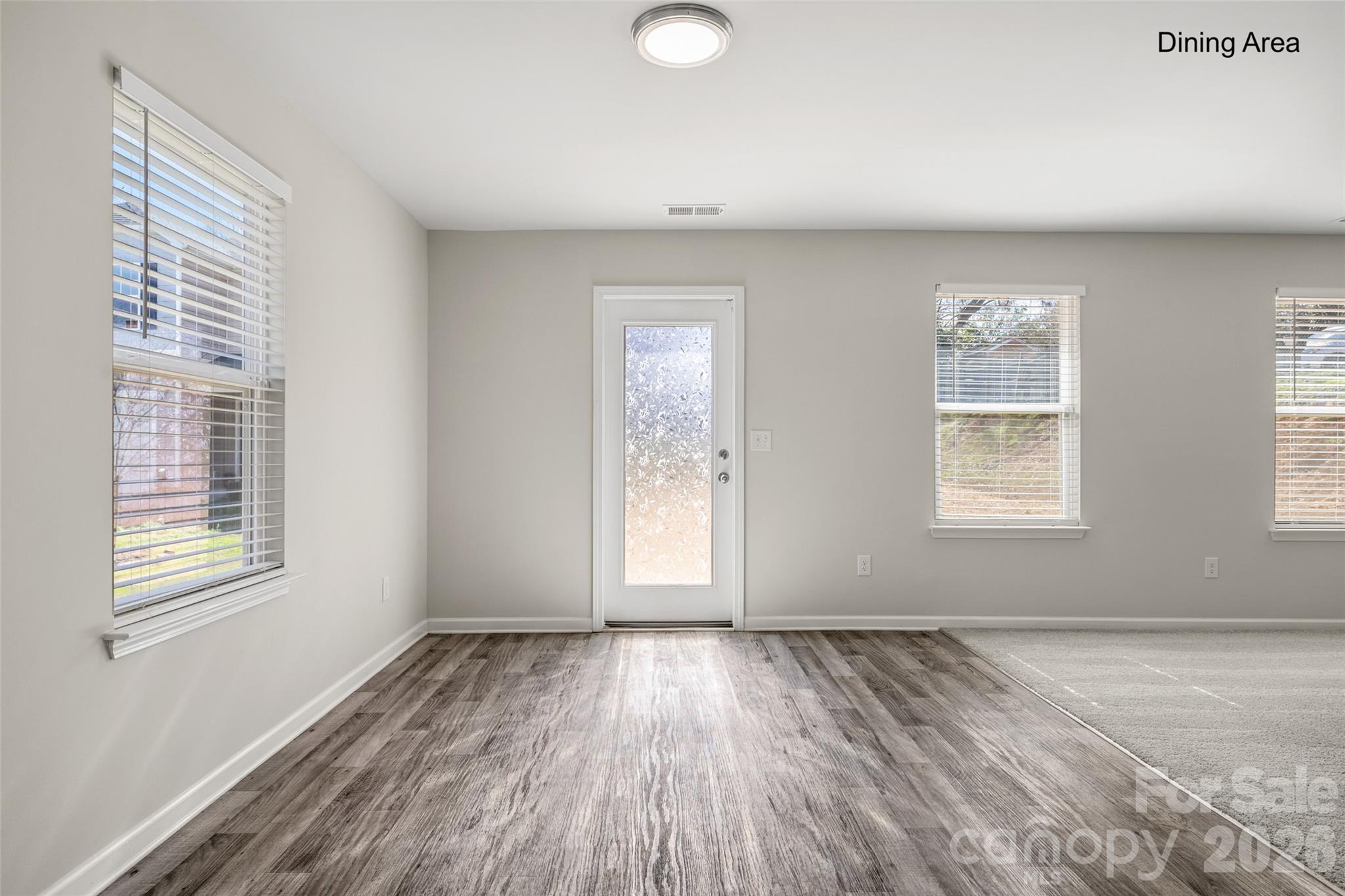 463 W Barr Street — Lancaster