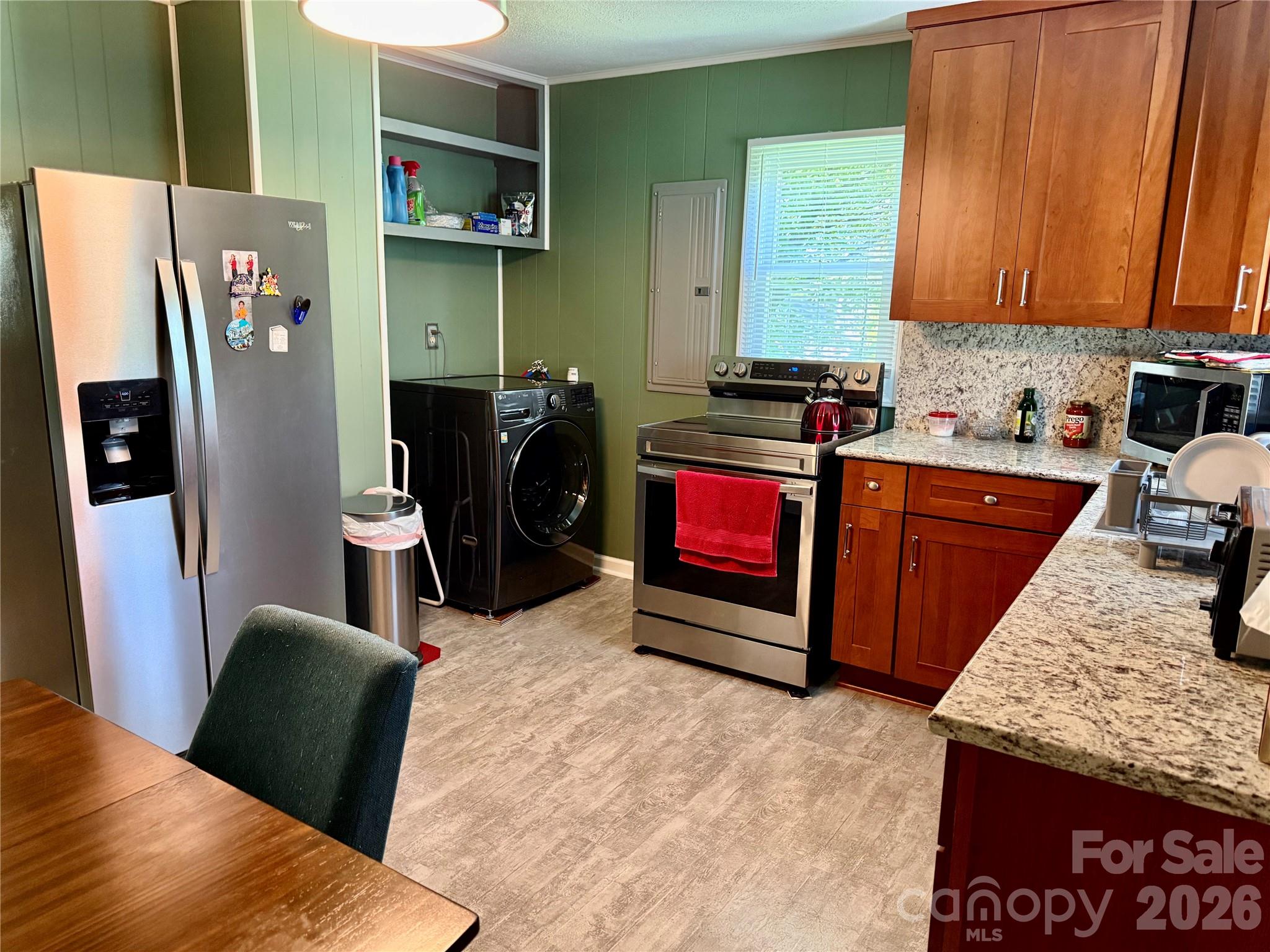 703 Stage Street NW — Lenoir