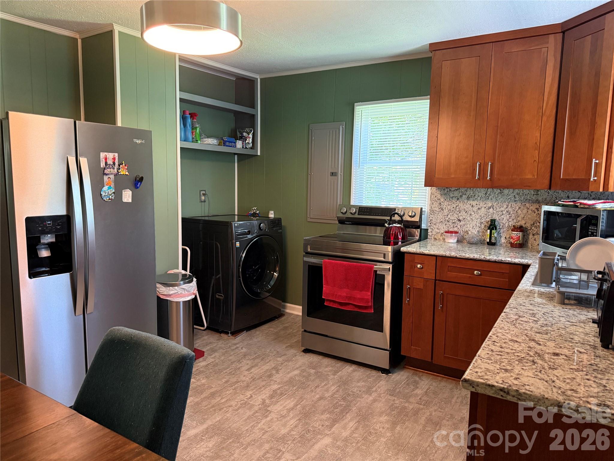 703 Stage Street NW — Lenoir