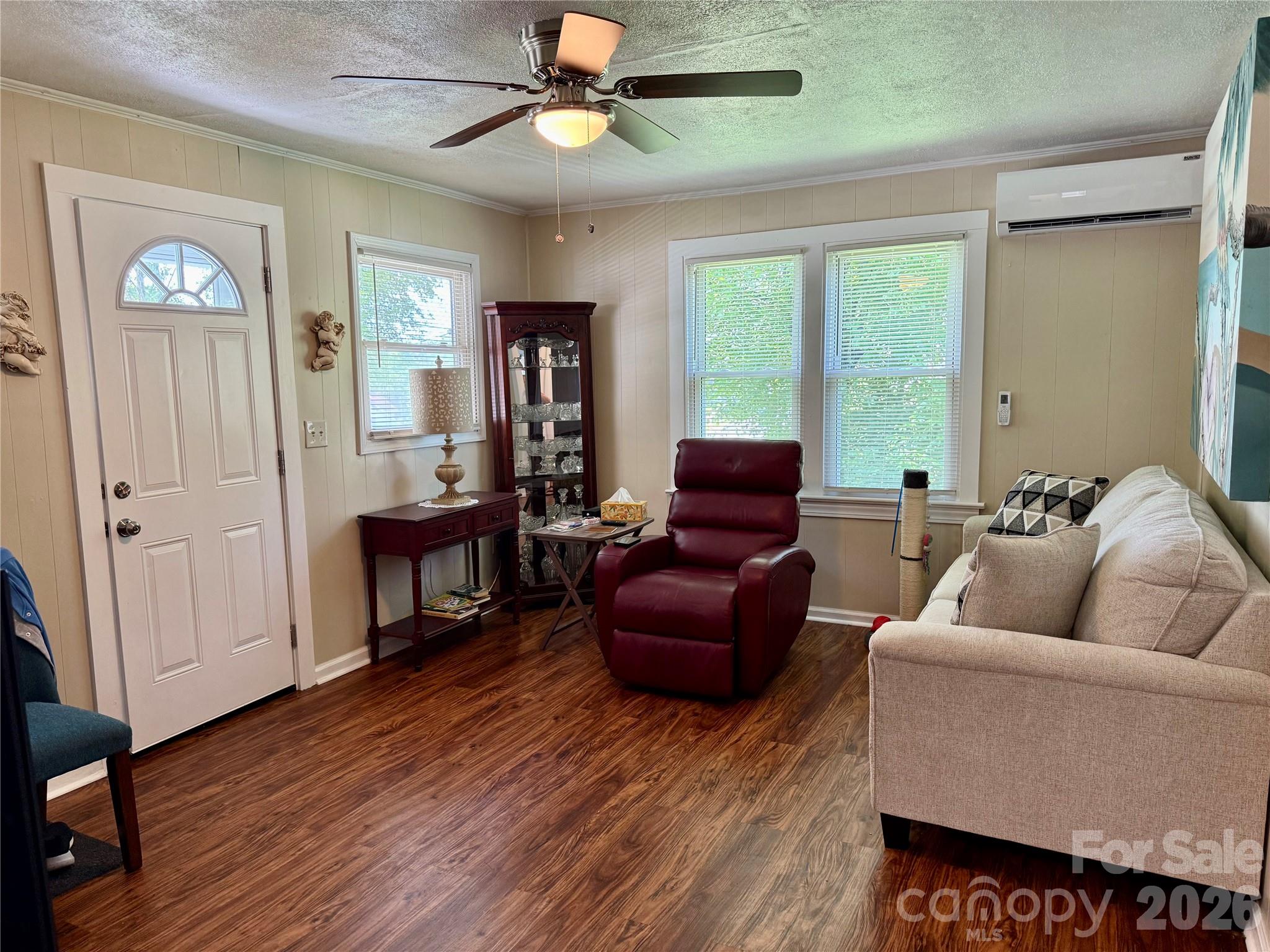 703 Stage Street NW — Lenoir