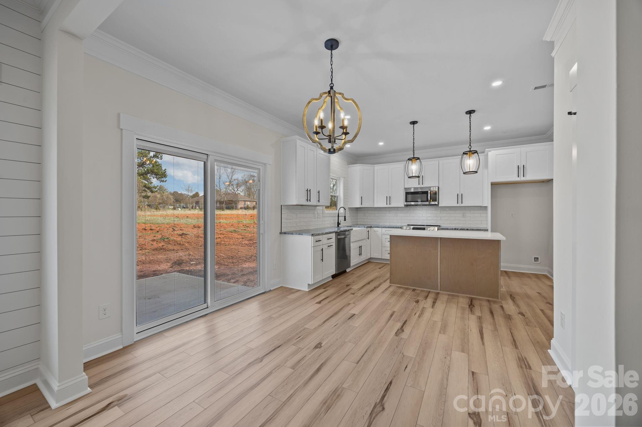 1050 Gibson Road — Salisbury