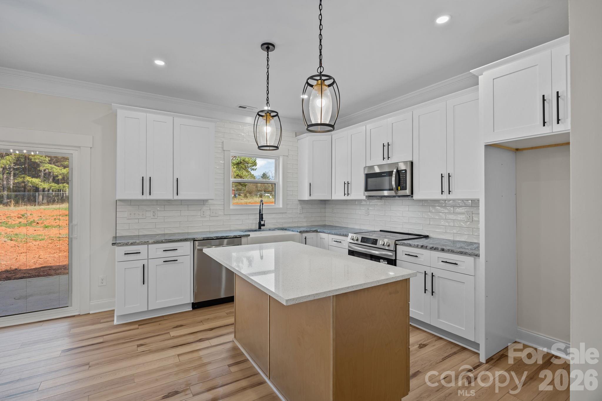 1050 Gibson Road — Salisbury
