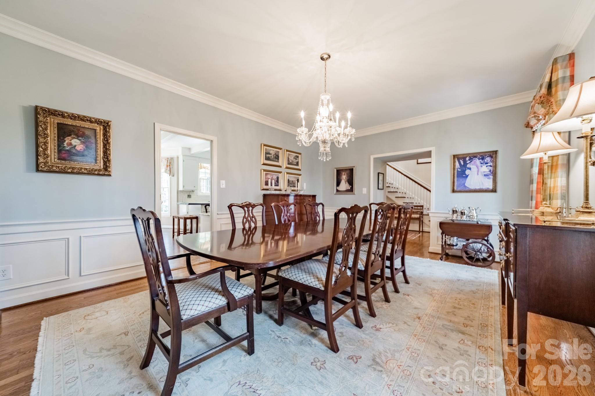 524 Windsor Place NE — Concord