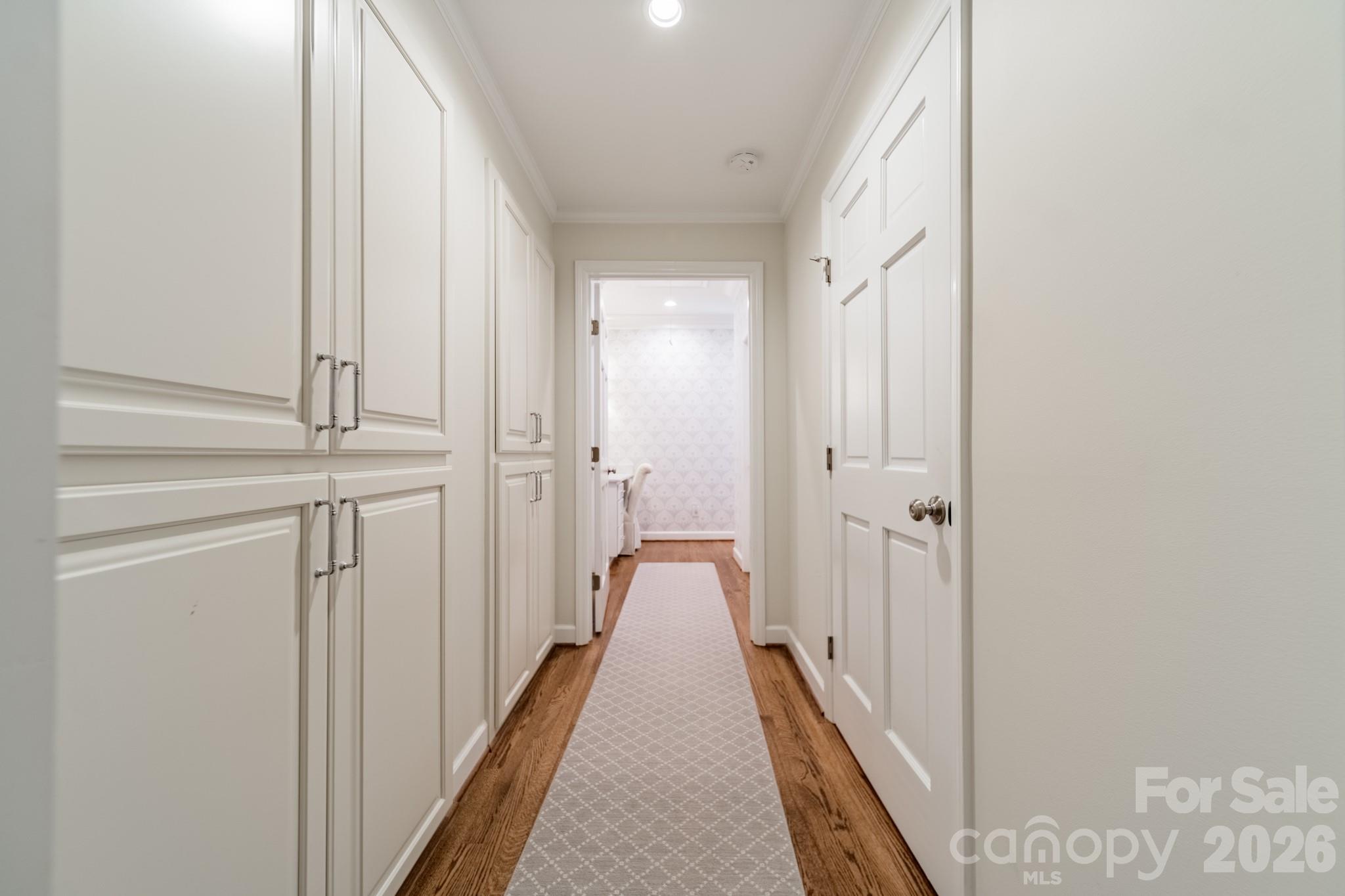 524 Windsor Place NE — Concord