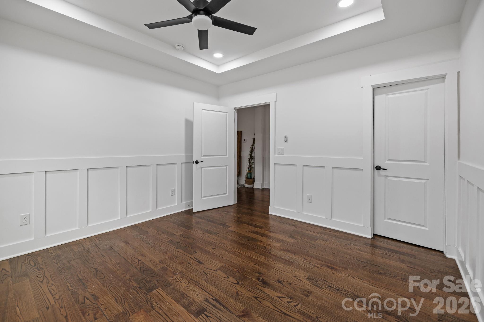 3907 E Lawyers Road — Monroe