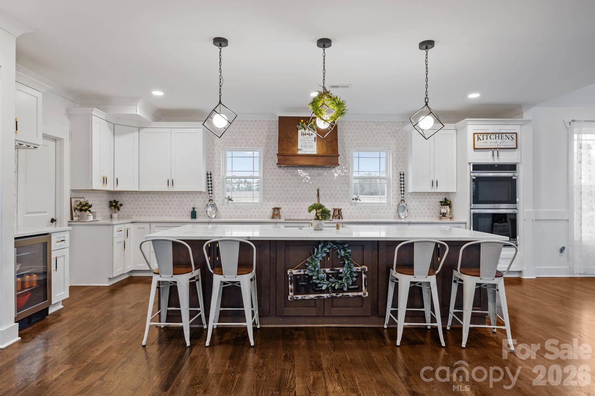 3907 E Lawyers Road — Monroe
