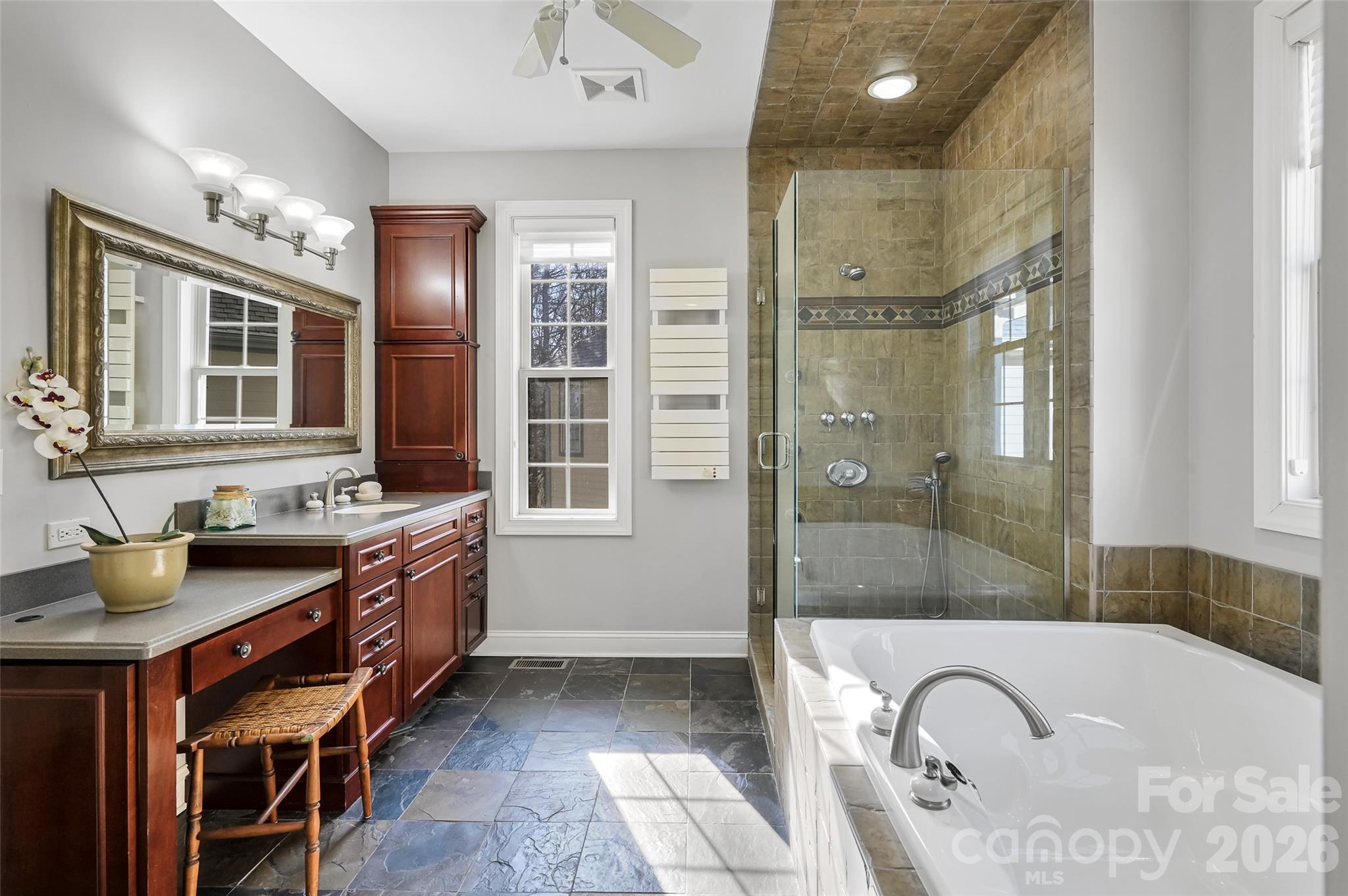 43 S Kuykendall Court — Hendersonville