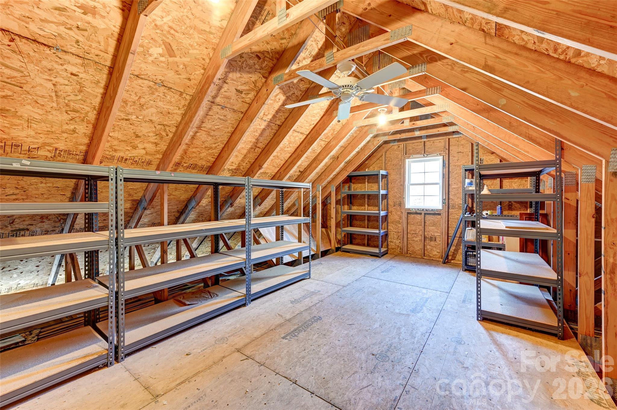 43 S Kuykendall Court — Hendersonville