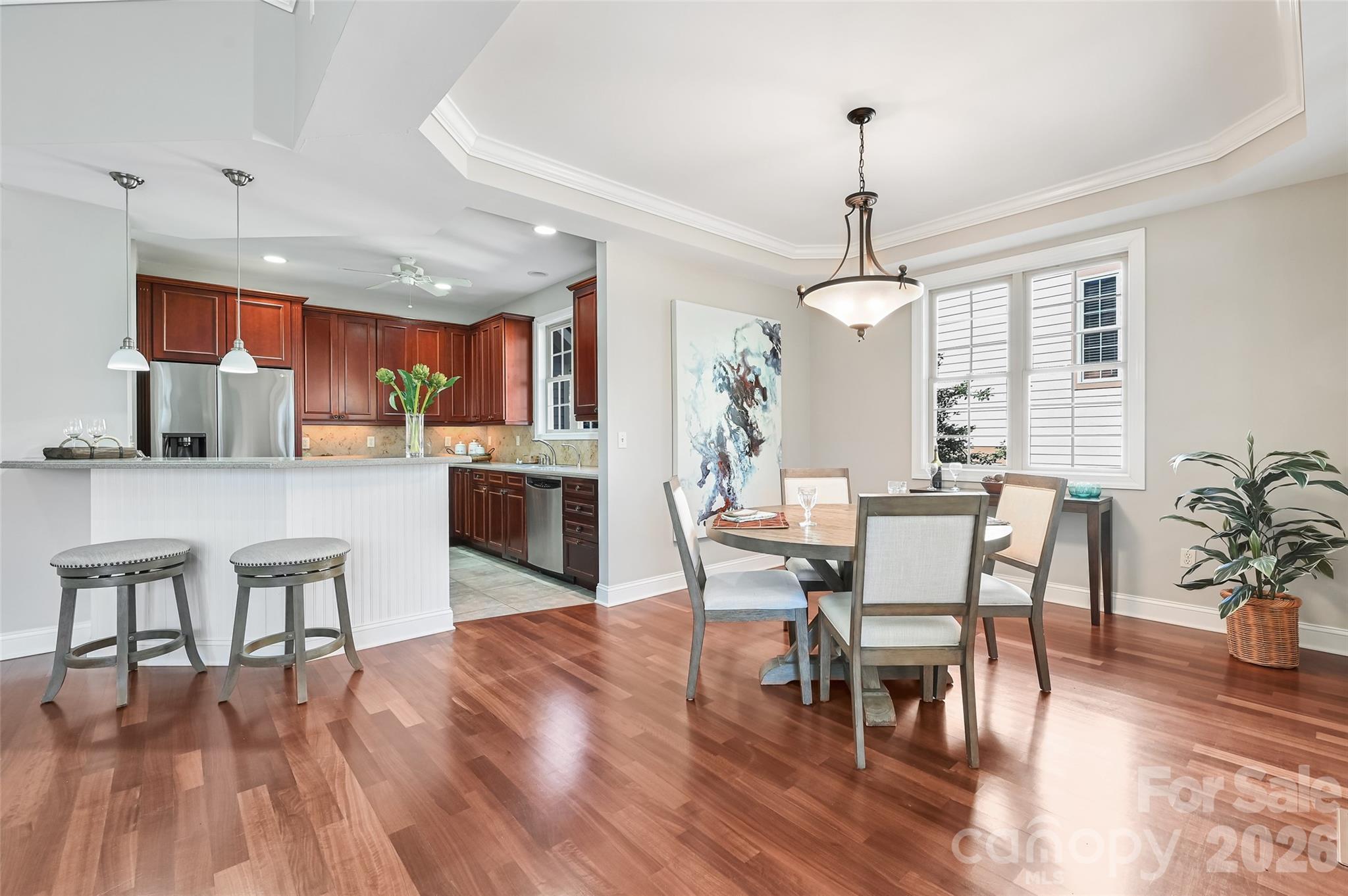 43 S Kuykendall Court — Hendersonville