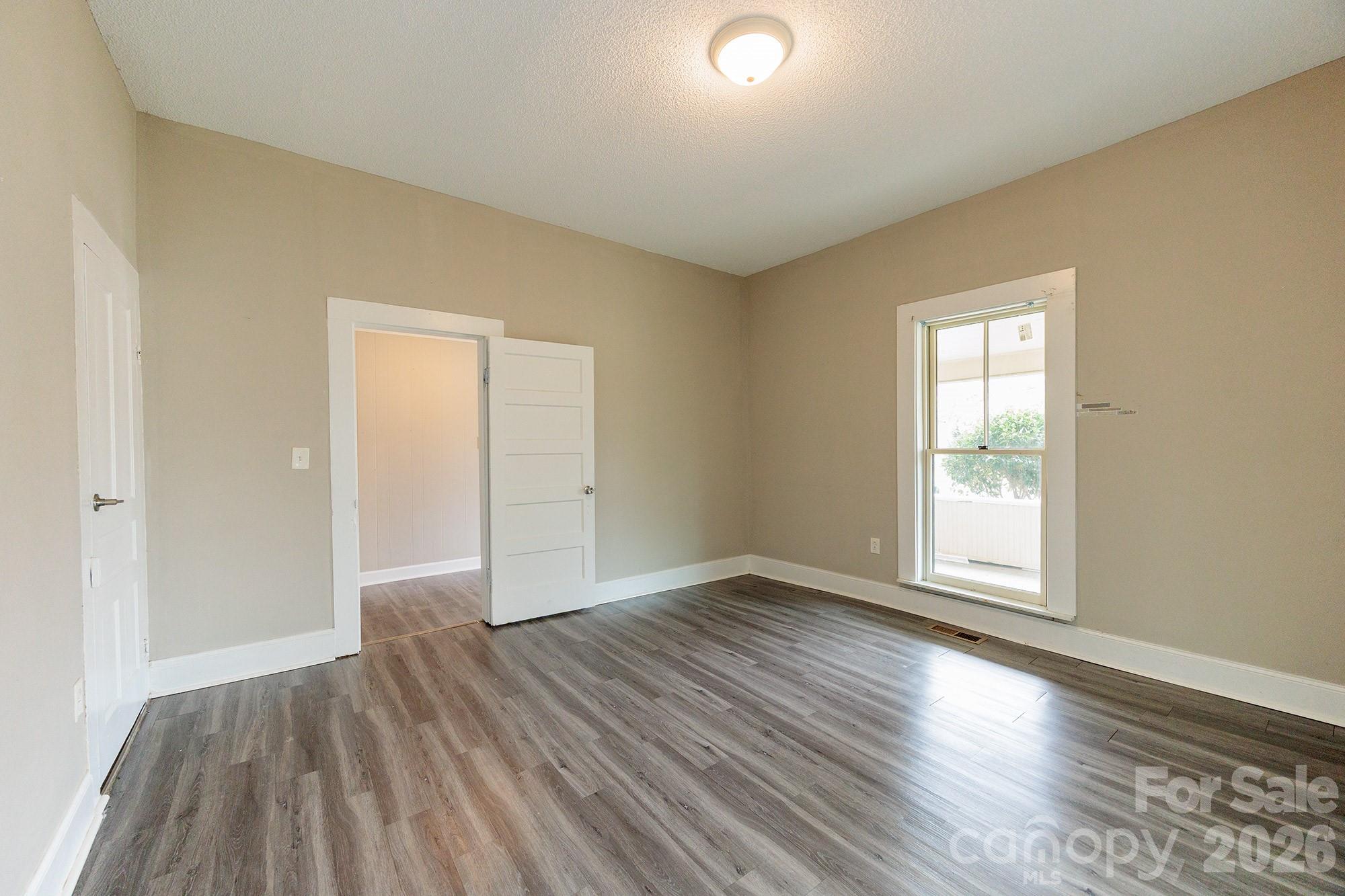 1209 Wilson W Lee Boulevard — Statesville