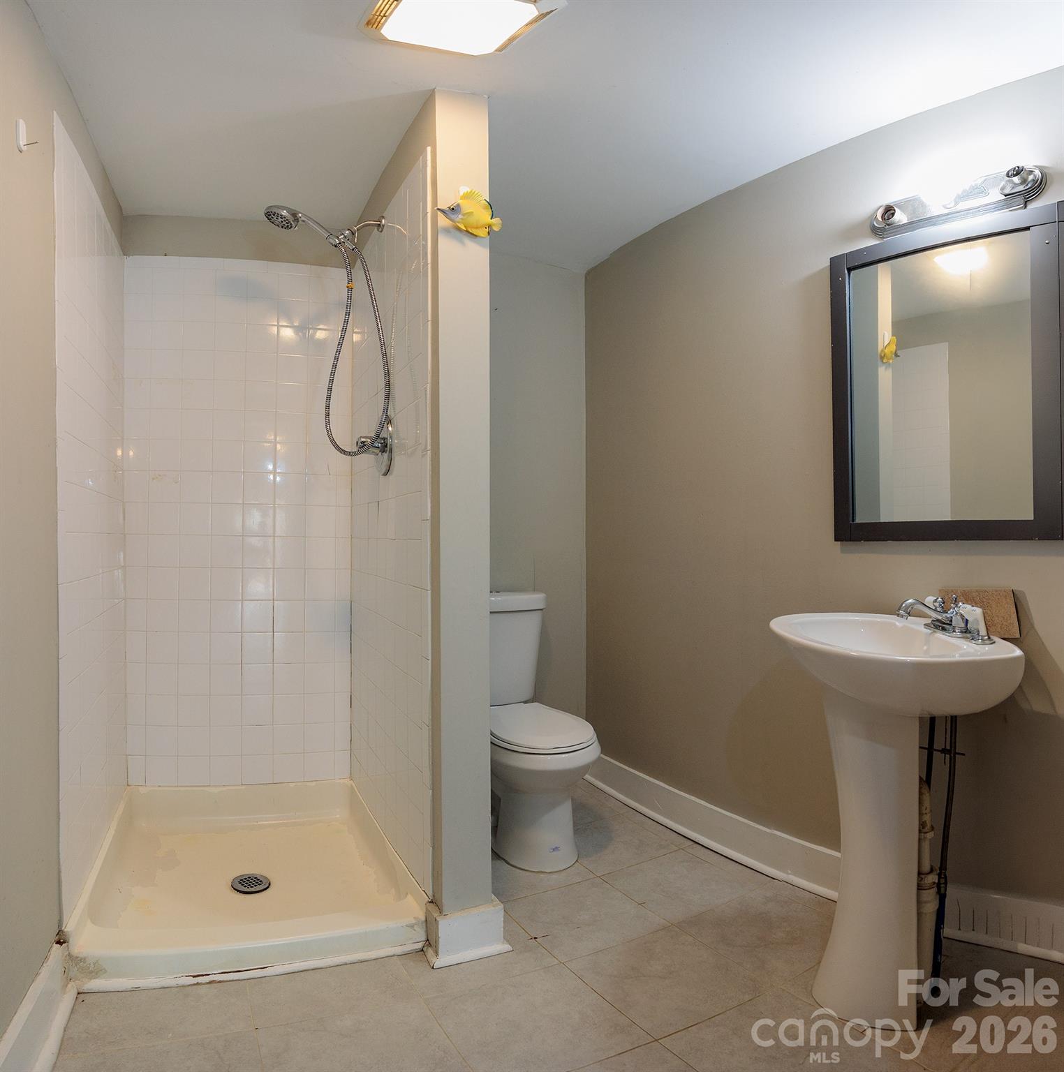 1209 Wilson W Lee Boulevard — Statesville
