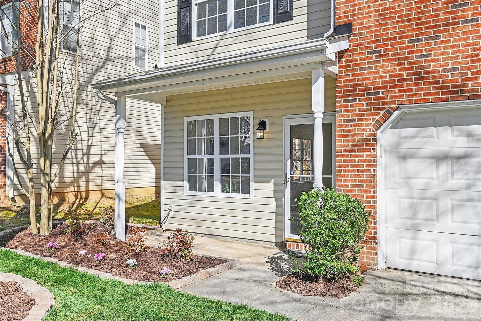 12010 Royal Castle Court — Charlotte