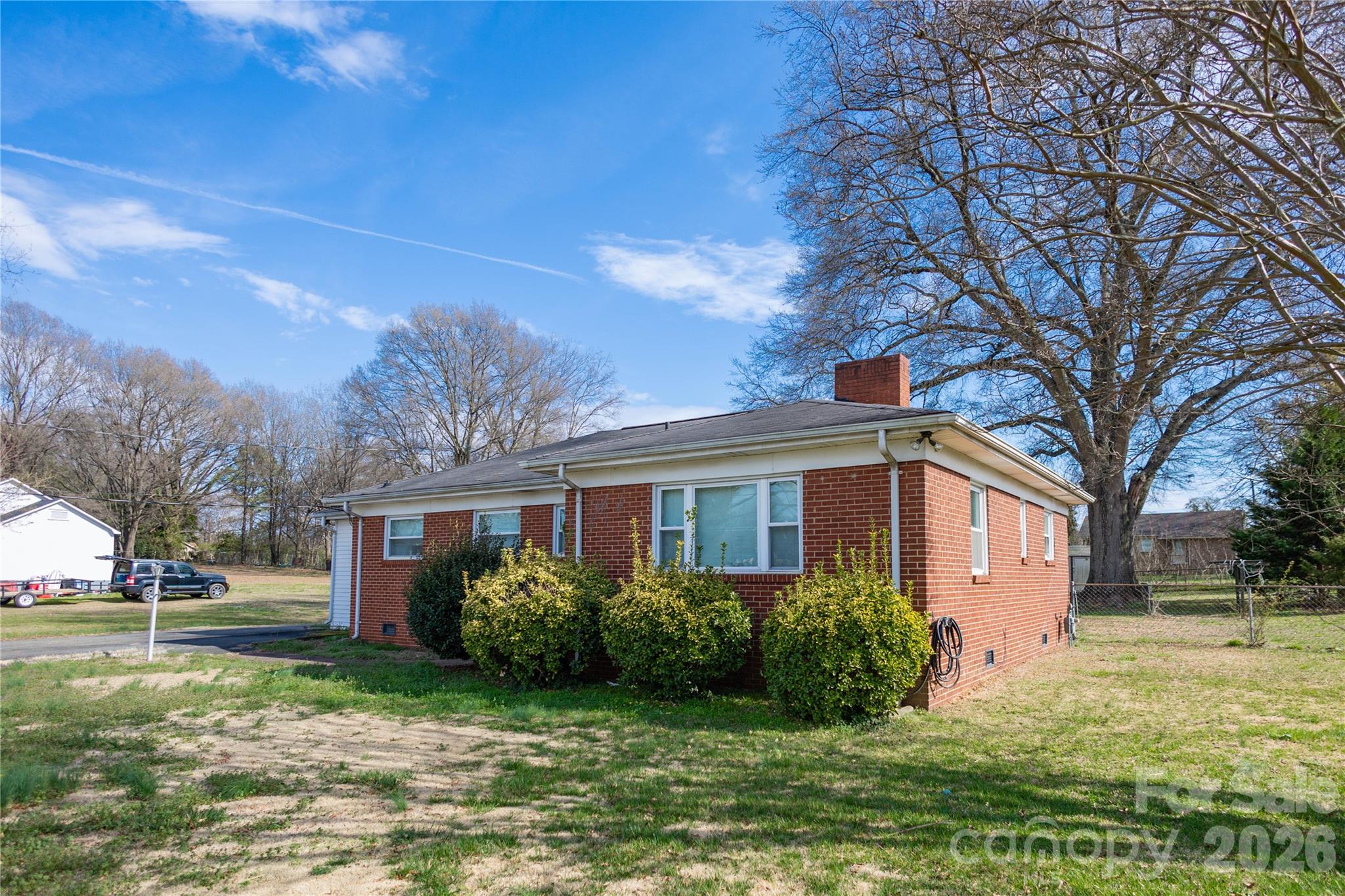 214 N North Dakota Street — Charlotte