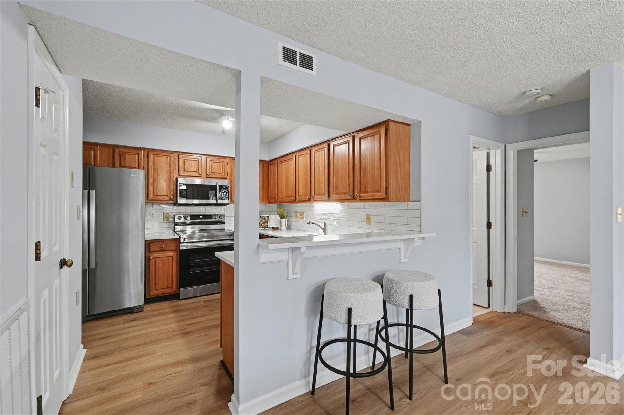 5866 Harris Grove Lane — Charlotte