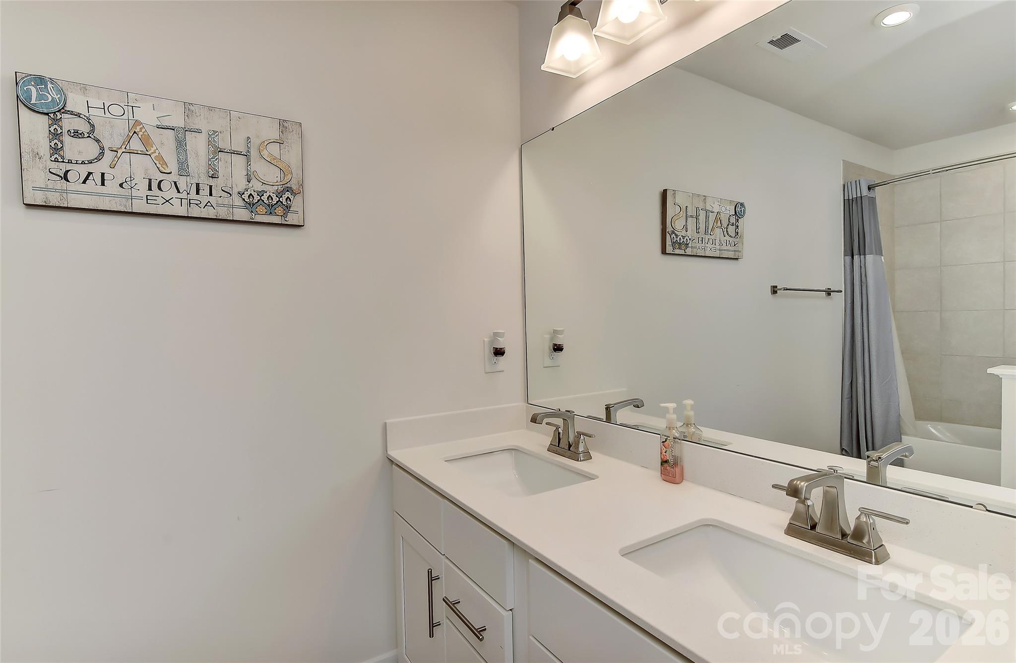 146 Beacon Drive #D — Mooresville