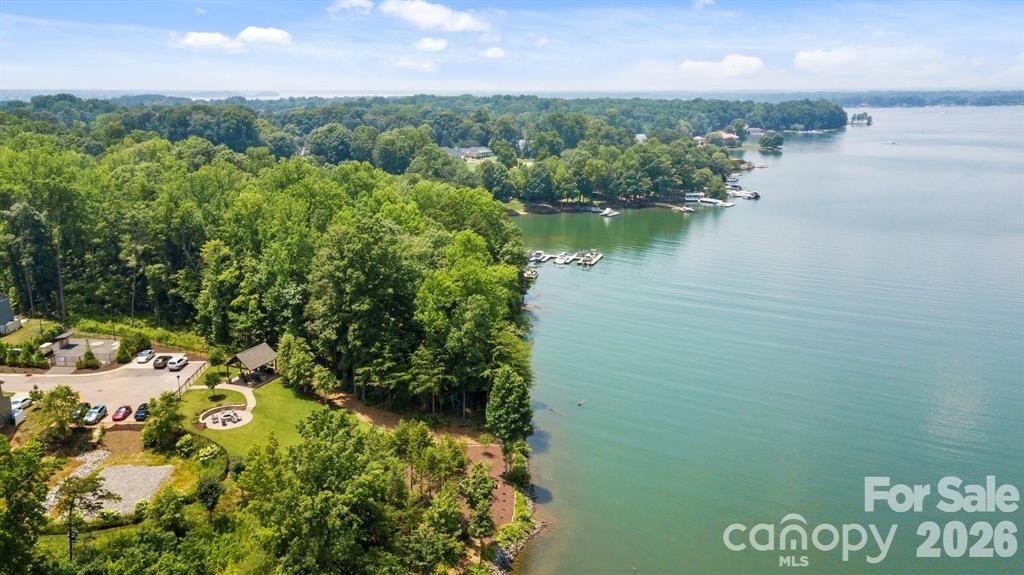 146 Beacon Drive #D — Mooresville