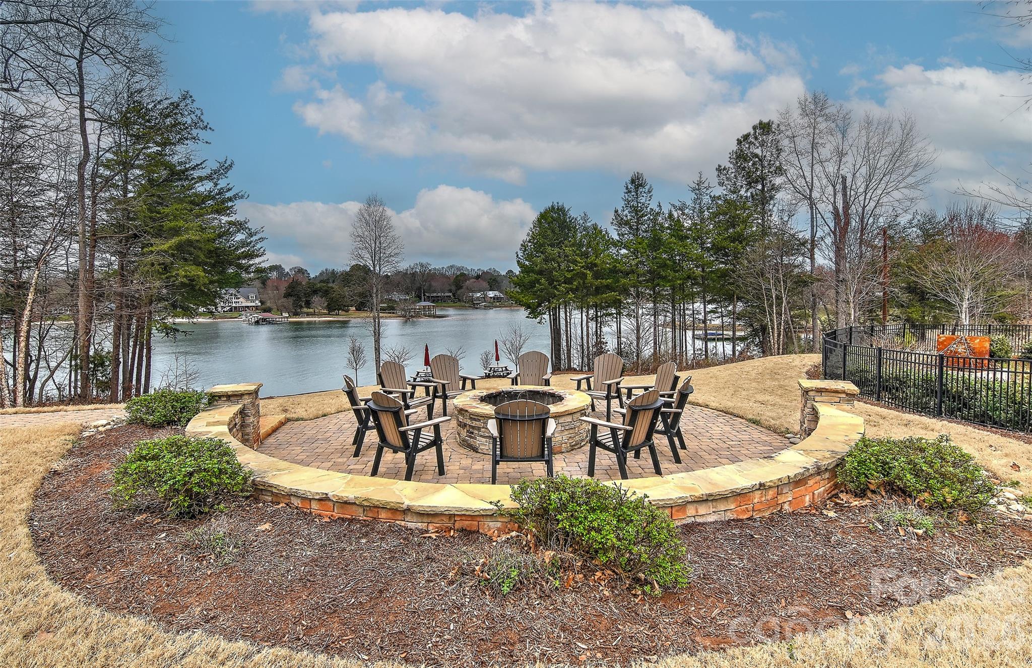 146 Beacon Drive #D — Mooresville