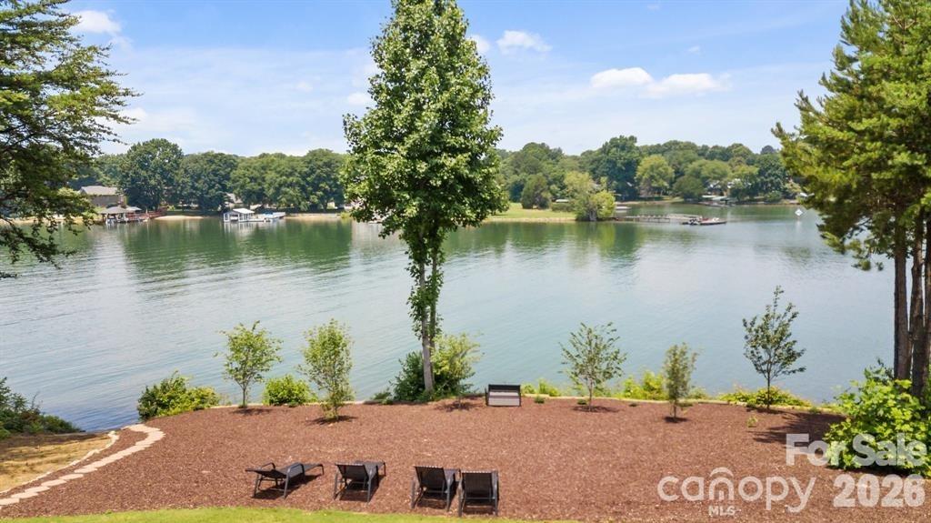 146 Beacon Drive #D — Mooresville