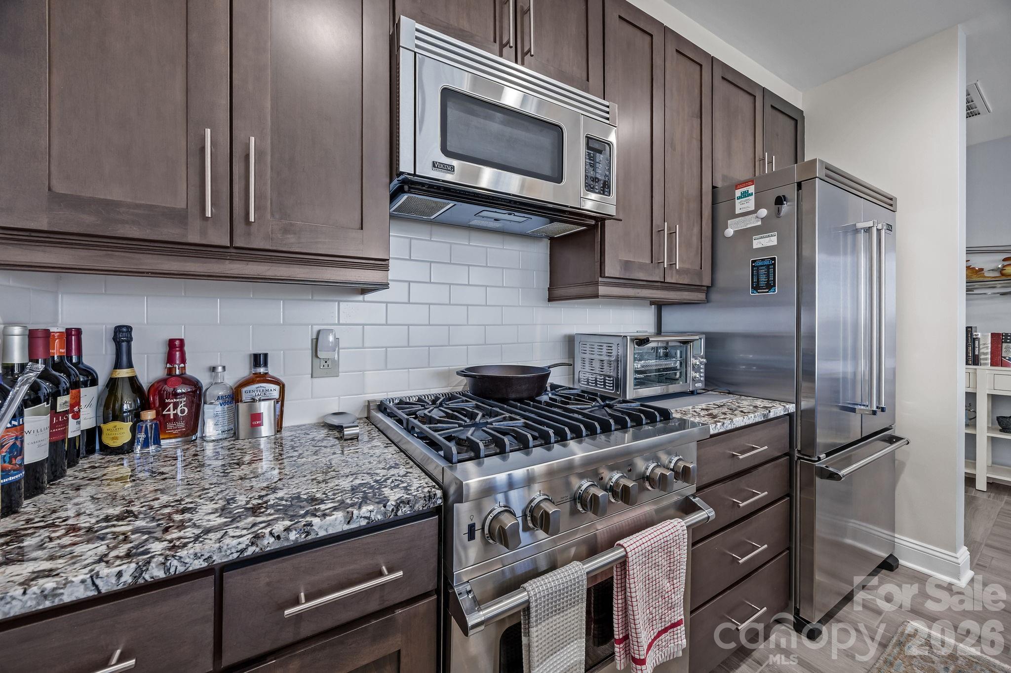 701 Royal Court #1009 — Charlotte