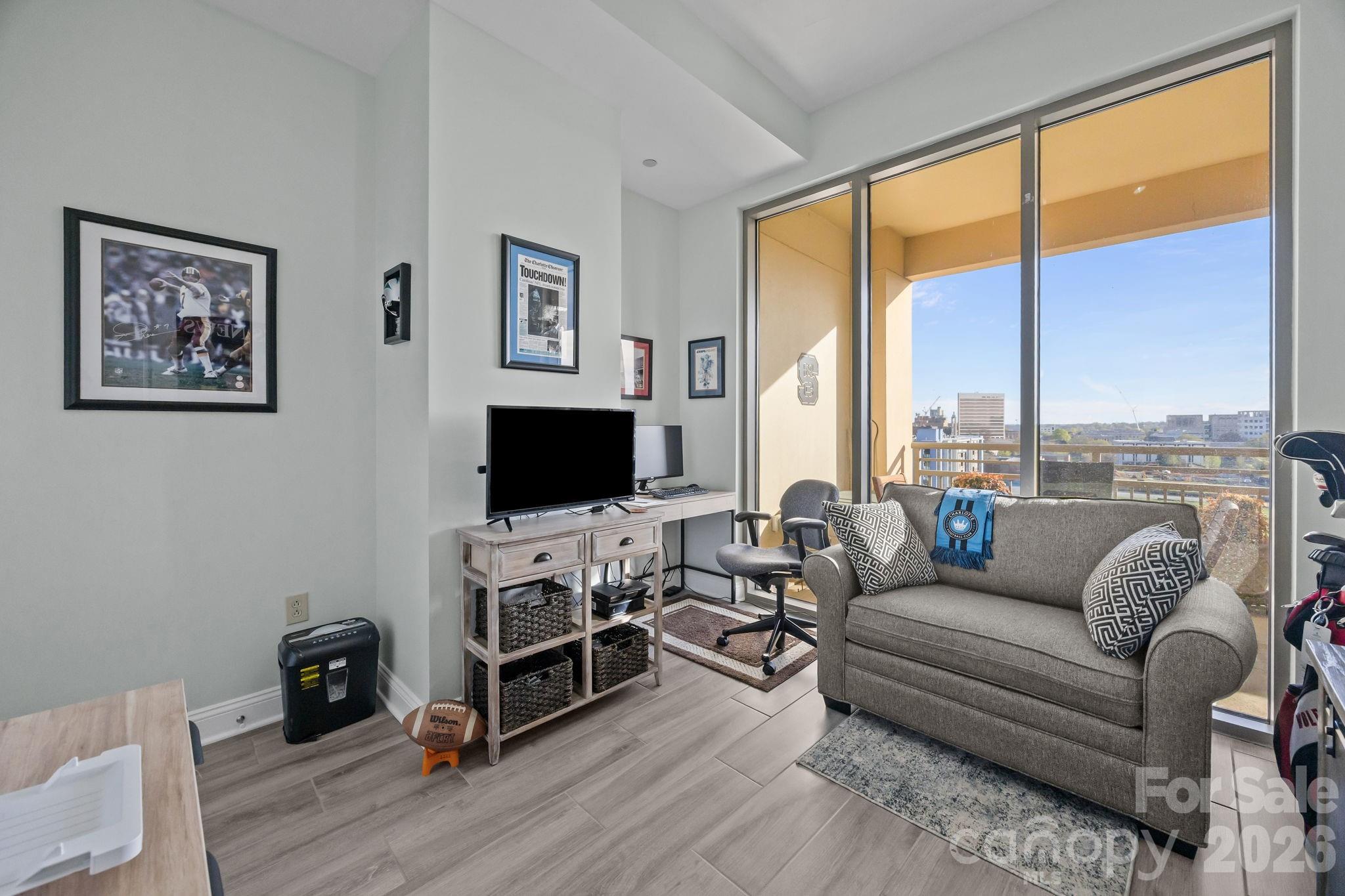 701 Royal Court #1009 — Charlotte