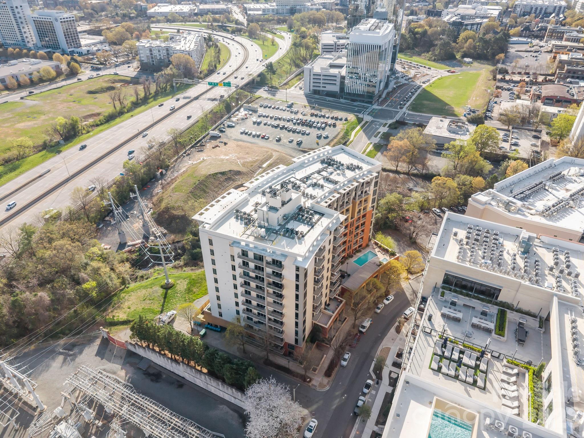 701 Royal Court #1009 — Charlotte