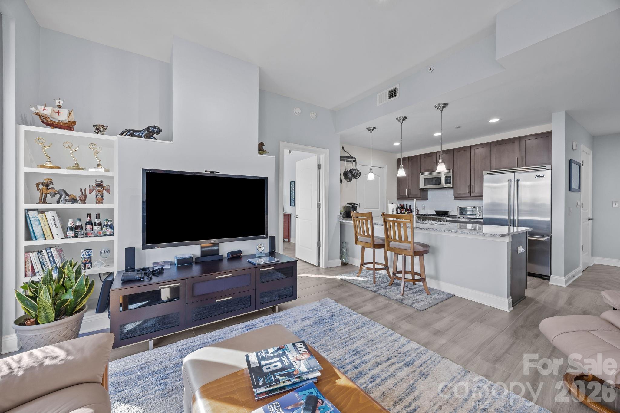 701 Royal Court #1009 — Charlotte