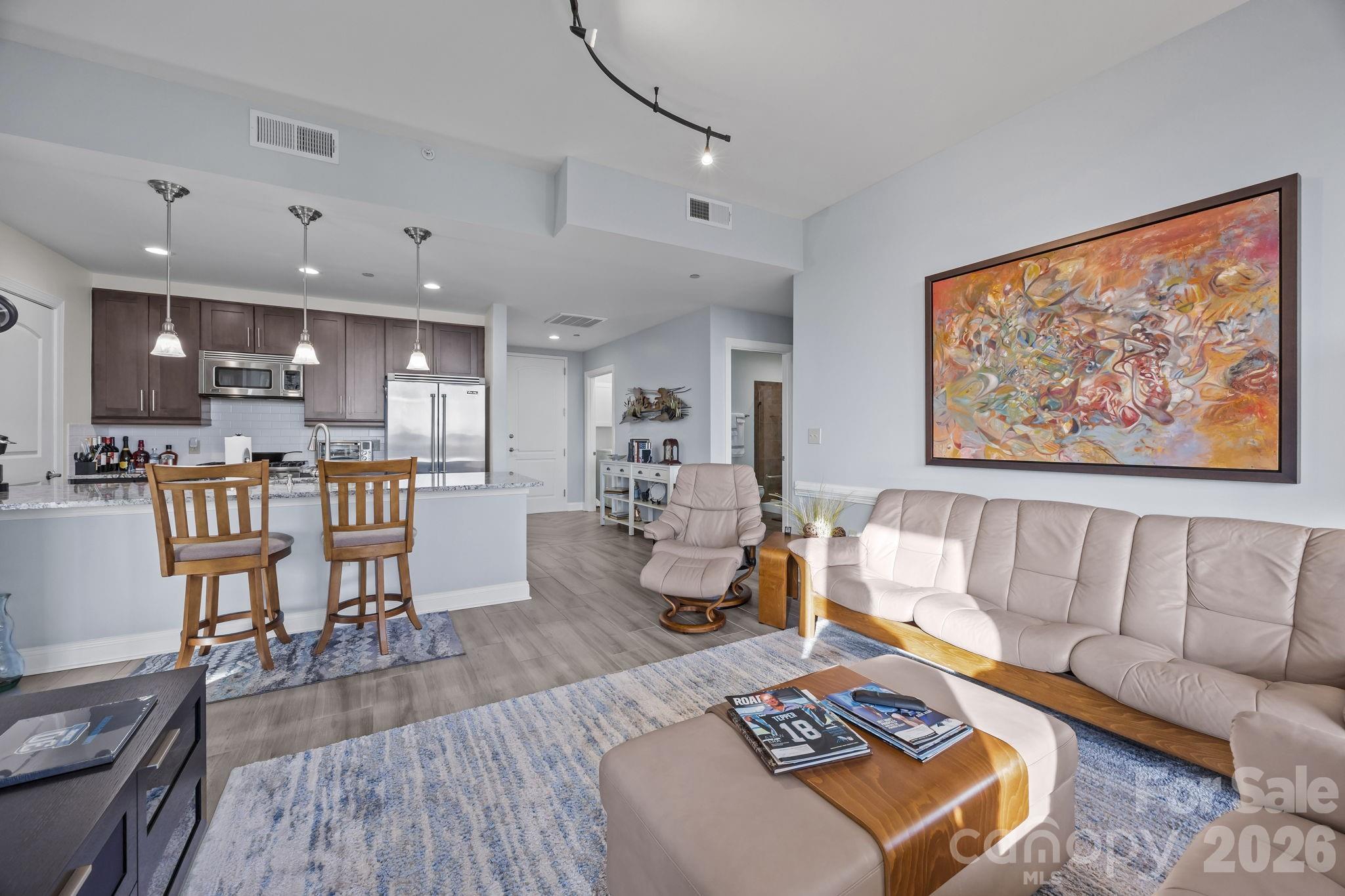 701 Royal Court #1009 — Charlotte