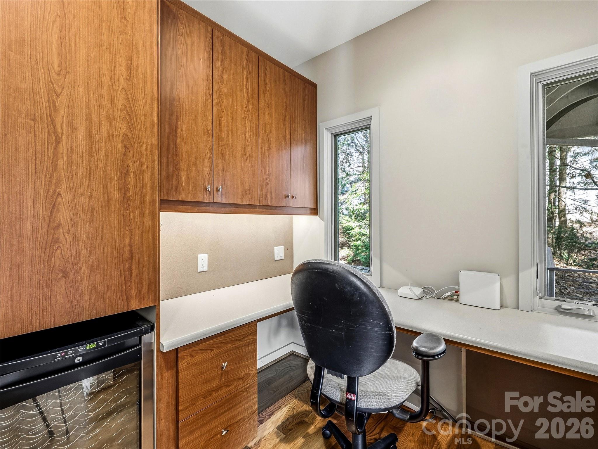 102 Horizon Hill Road — Asheville