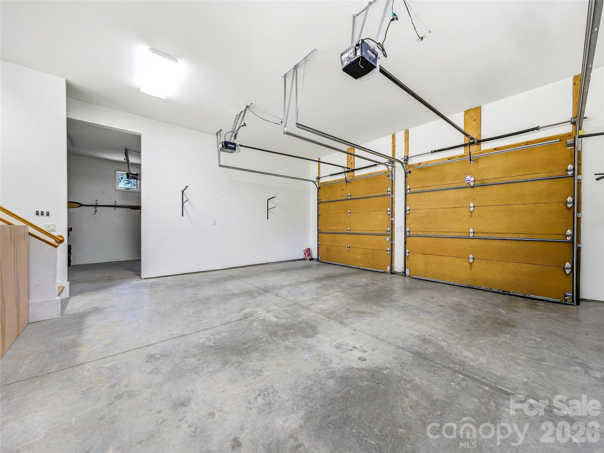 102 Horizon Hill Road — Asheville