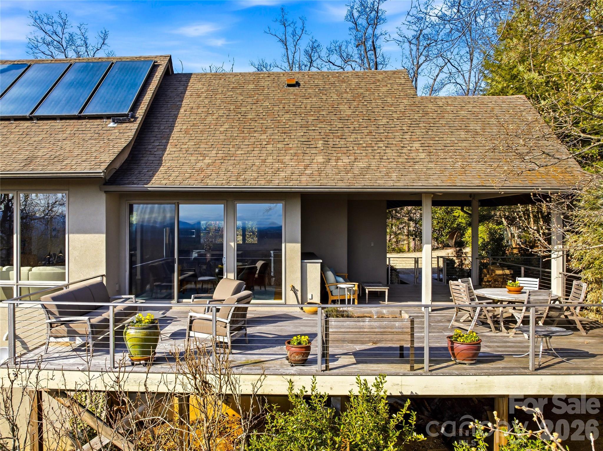 102 Horizon Hill Road — Asheville