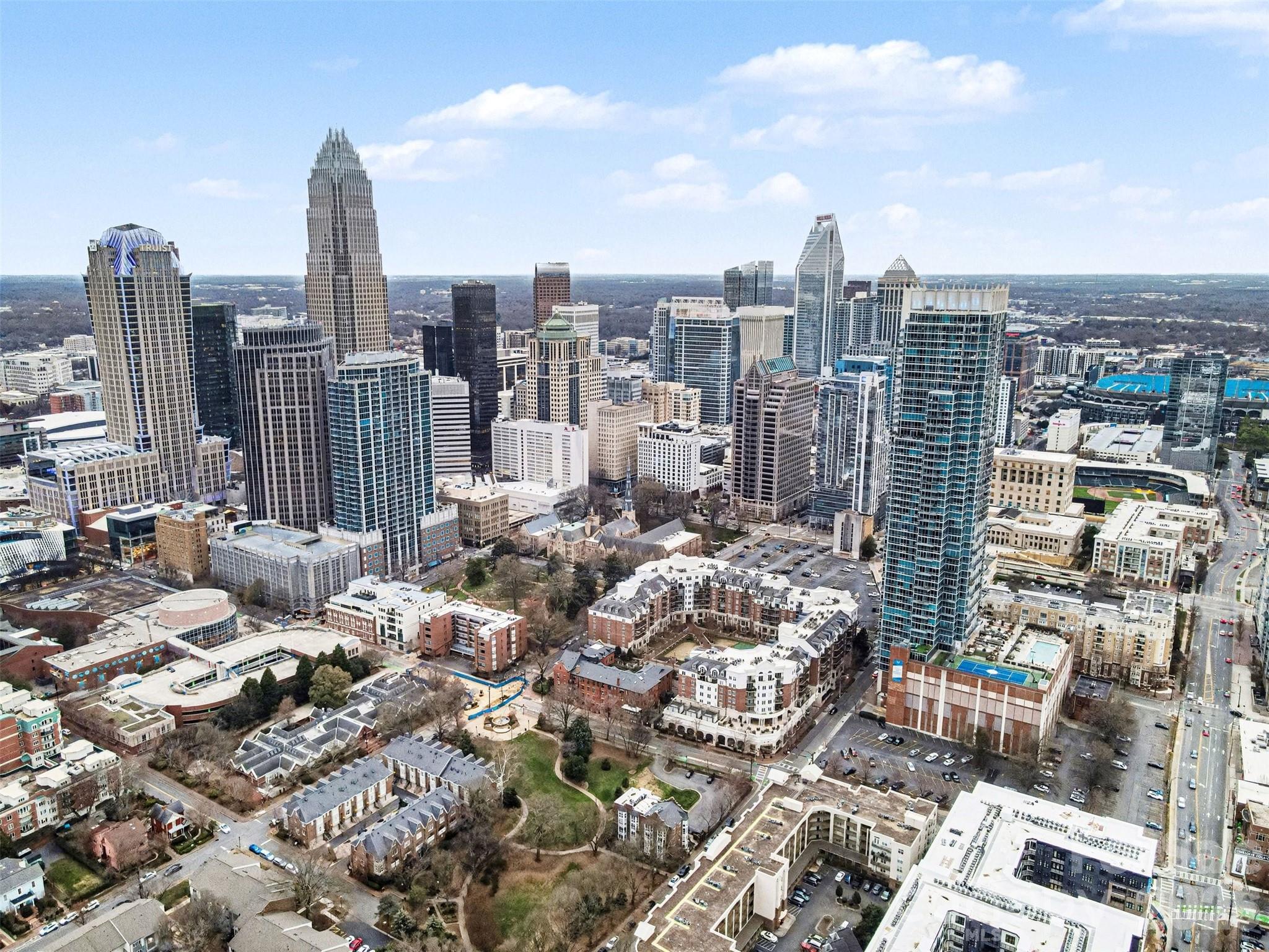 300 W 5th Street #336 — Charlotte