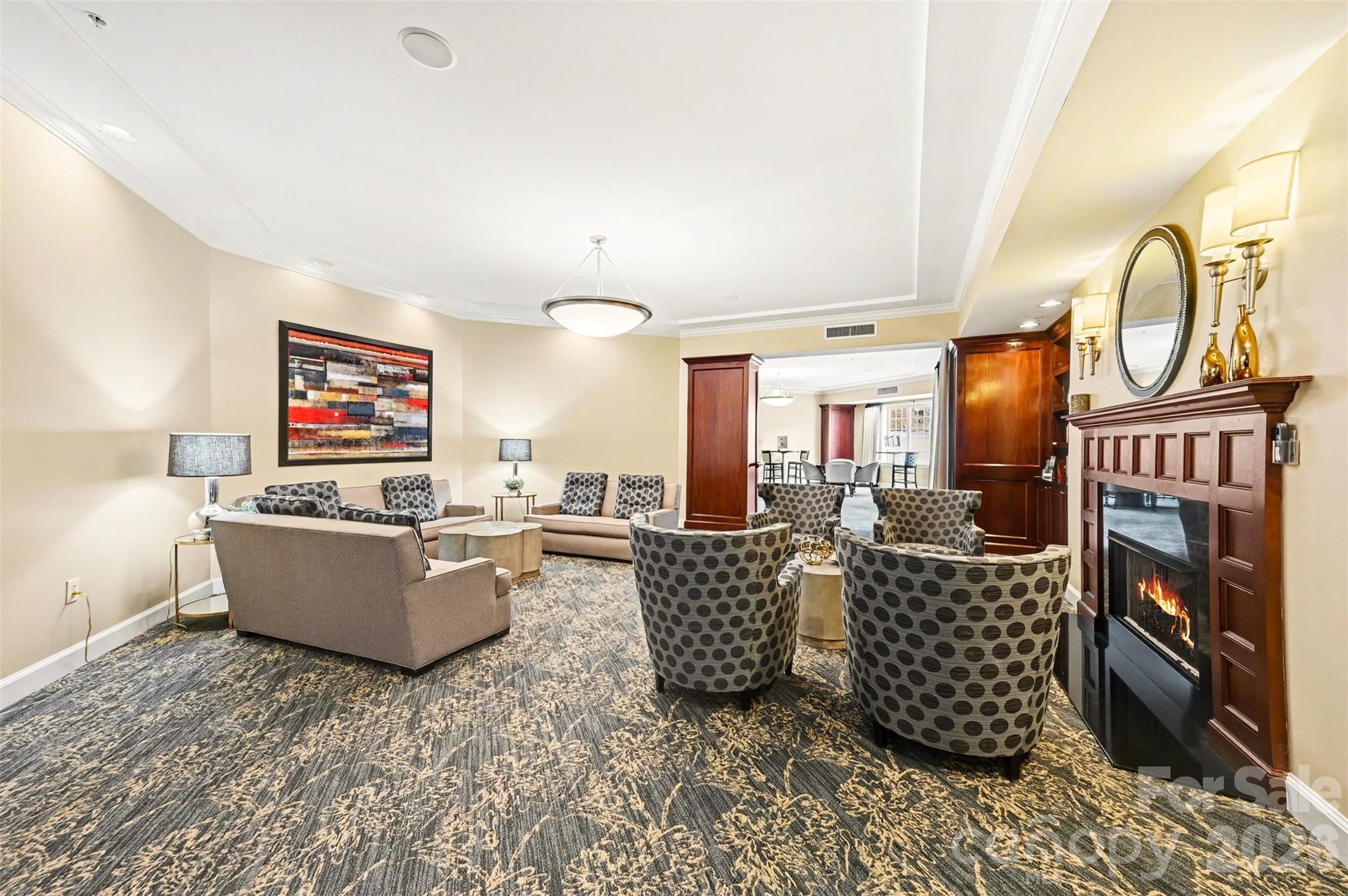 300 W 5th Street #336 — Charlotte